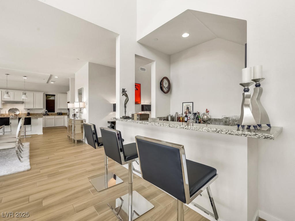 3 Hilltop Crest Street