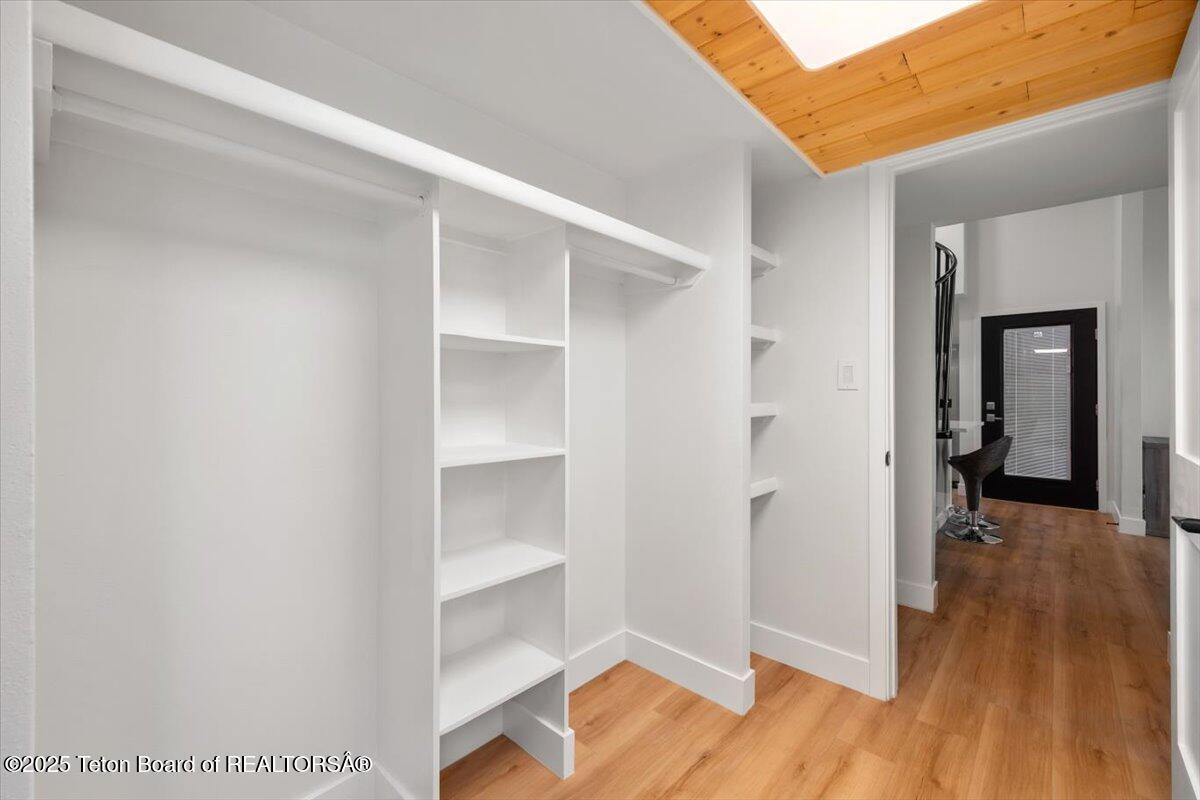 355 W DELONEY, A-10