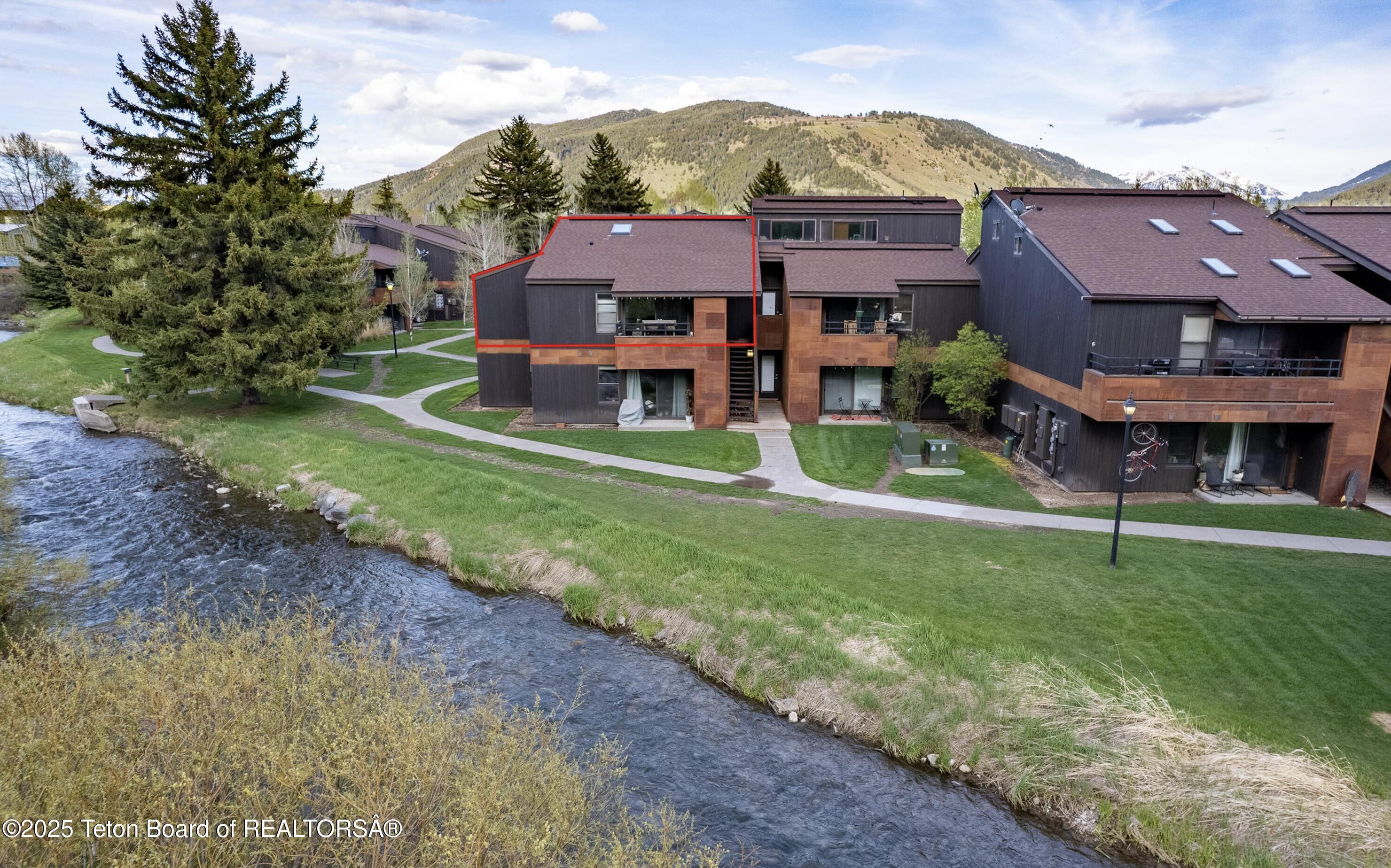 355 W DELONEY, A-10