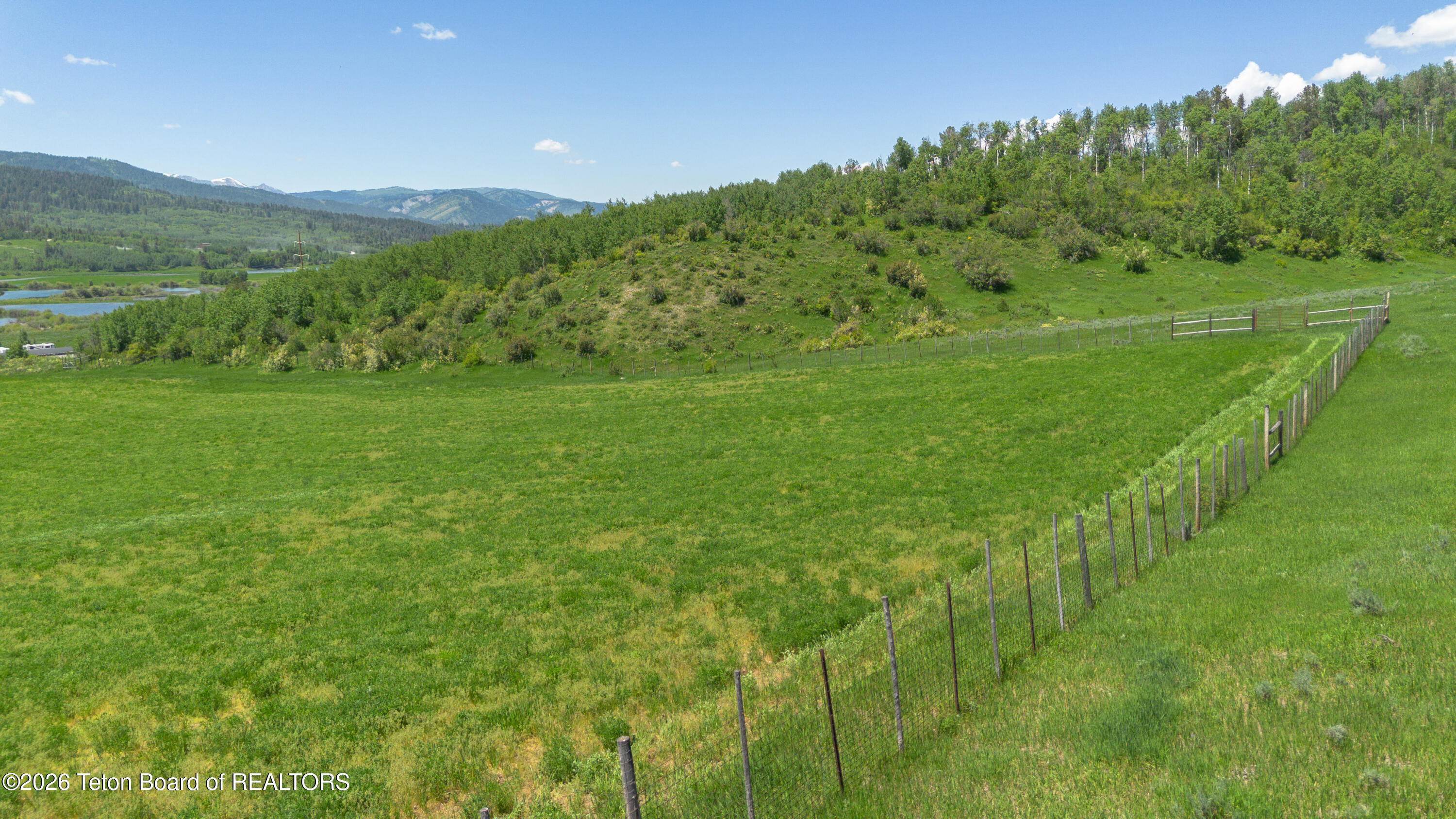 LOT 2 LEVER SPRING Road