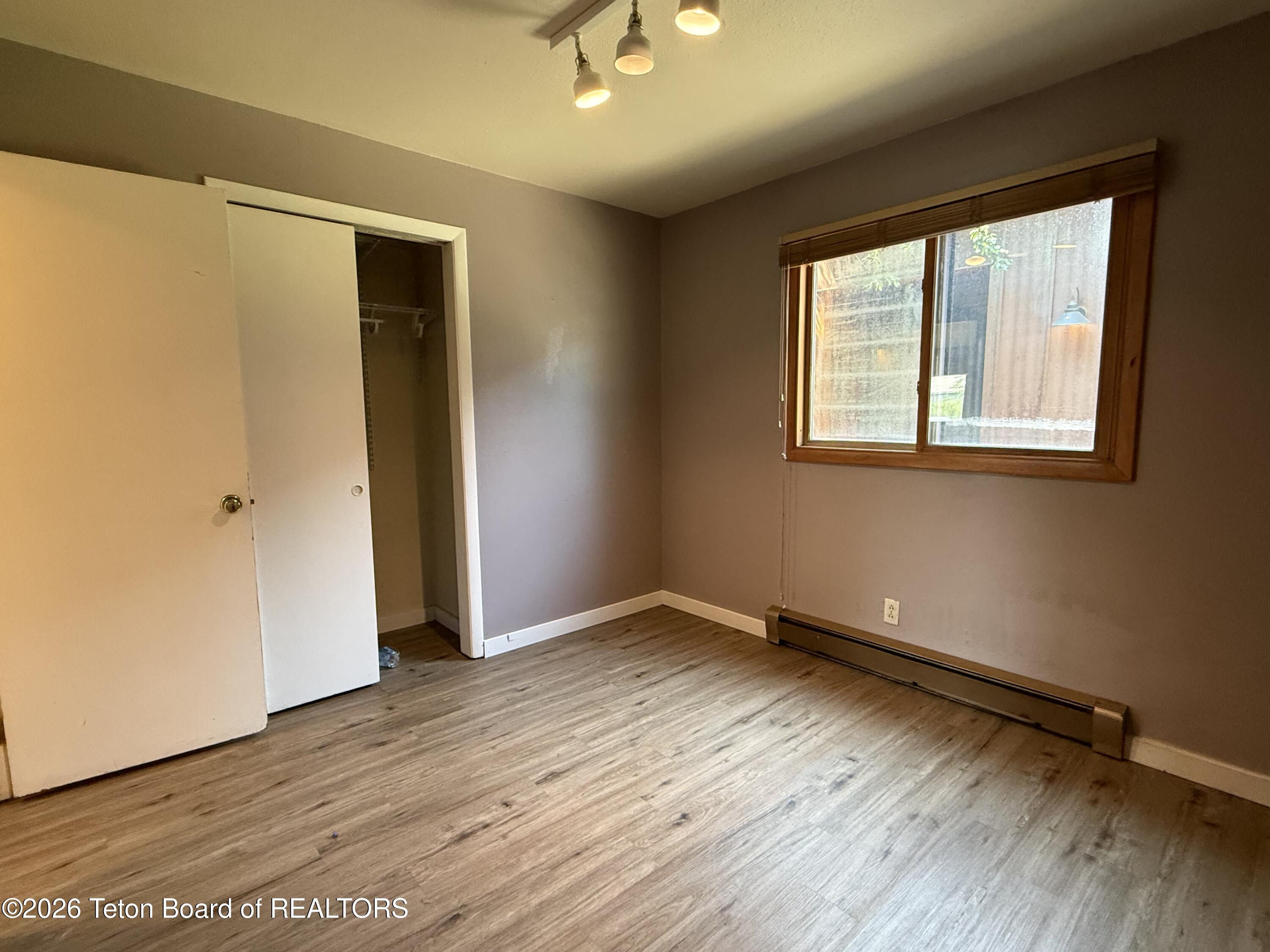 130 E KELLY Avenue 15