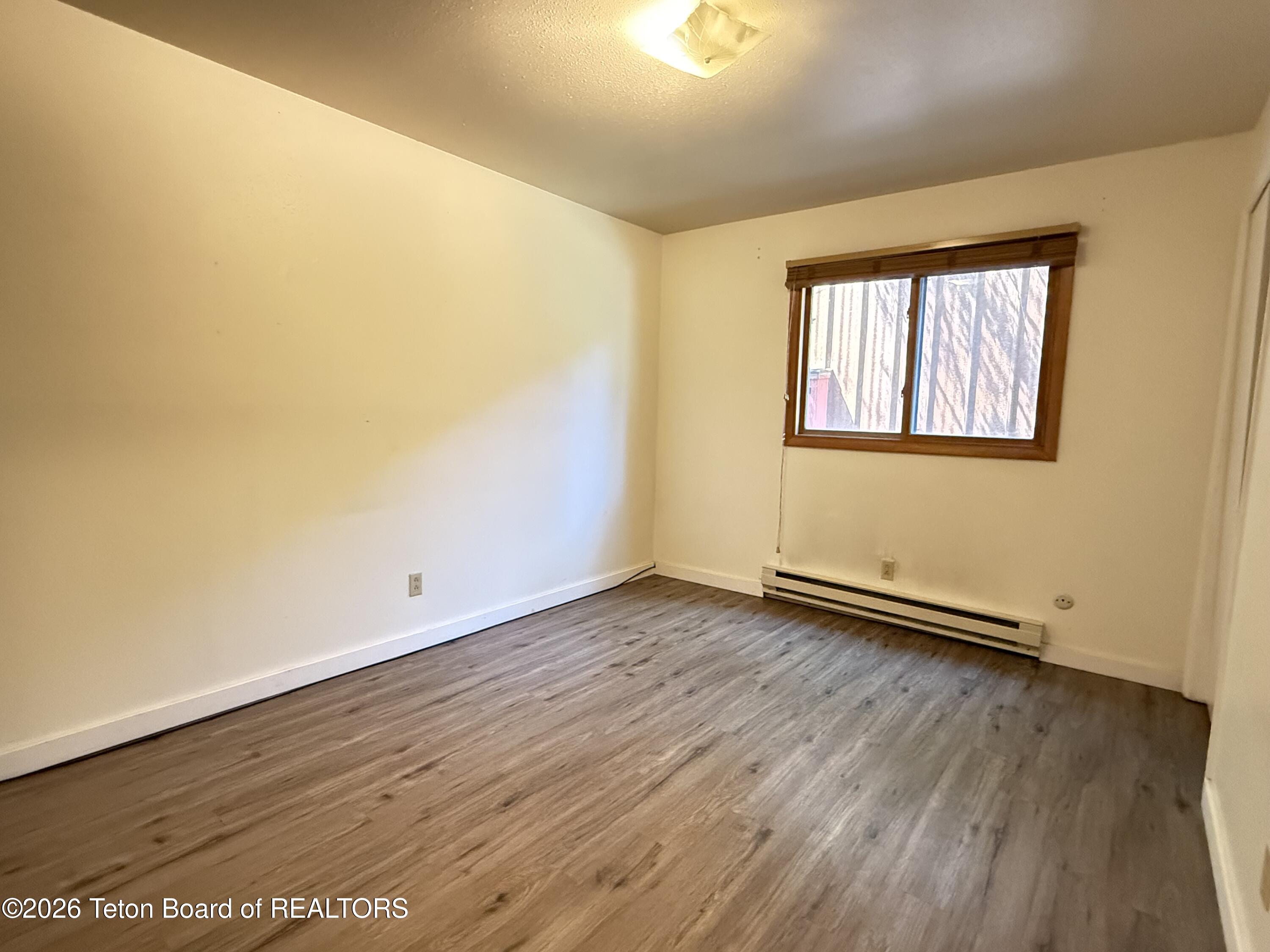 130 E KELLY Avenue 15