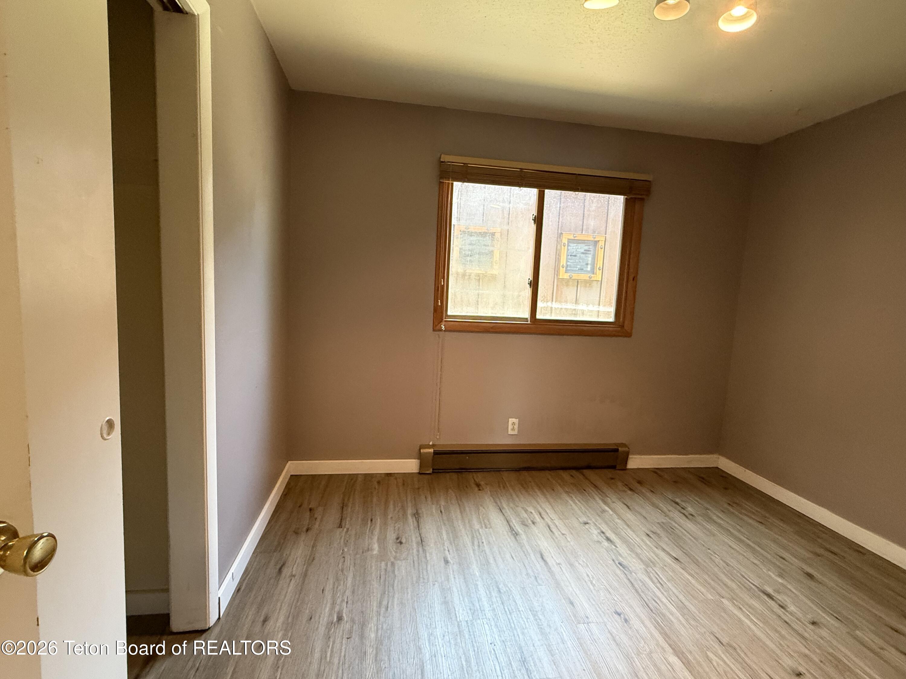 130 E KELLY Avenue 15