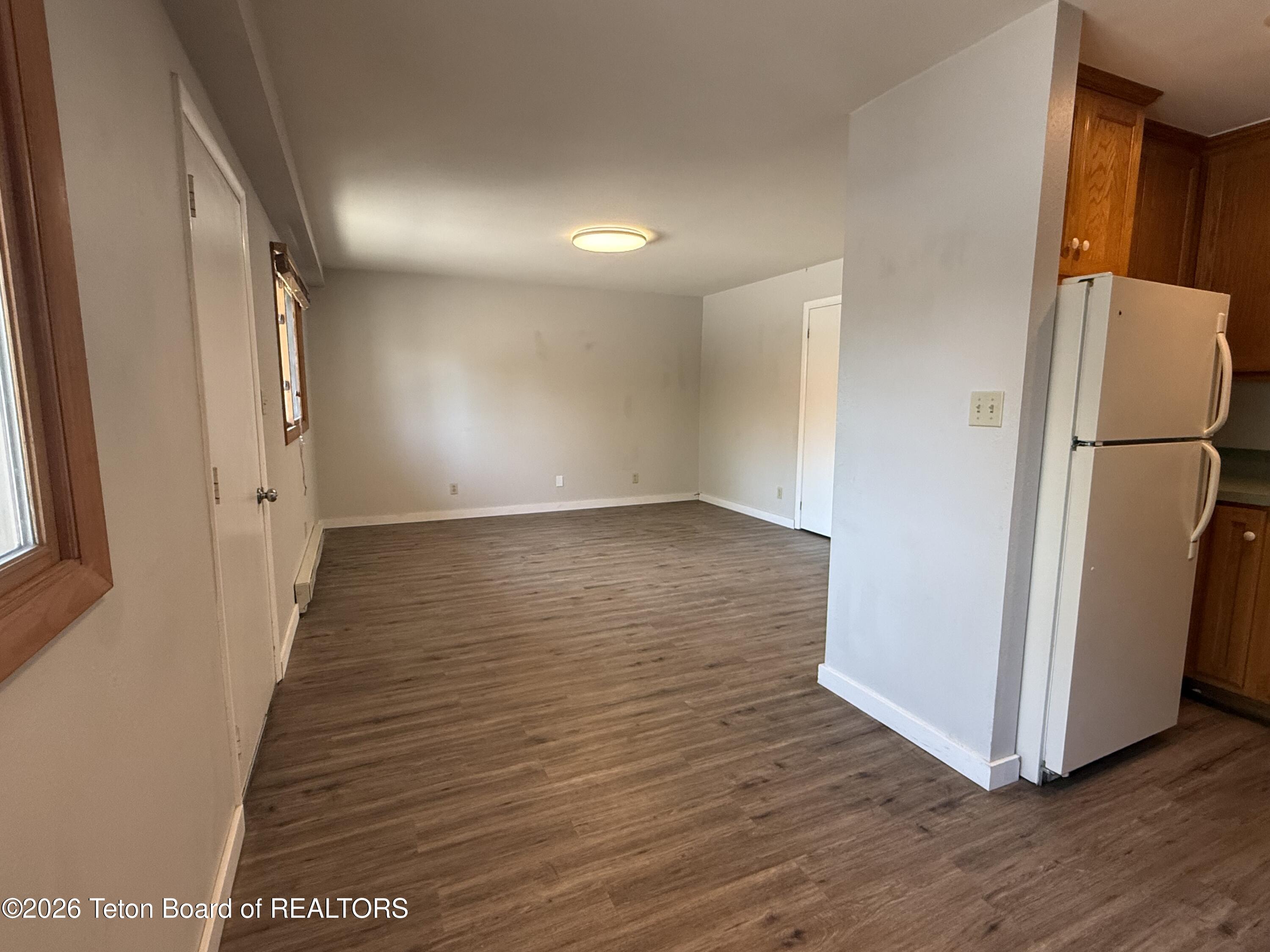 130 E KELLY Avenue 15