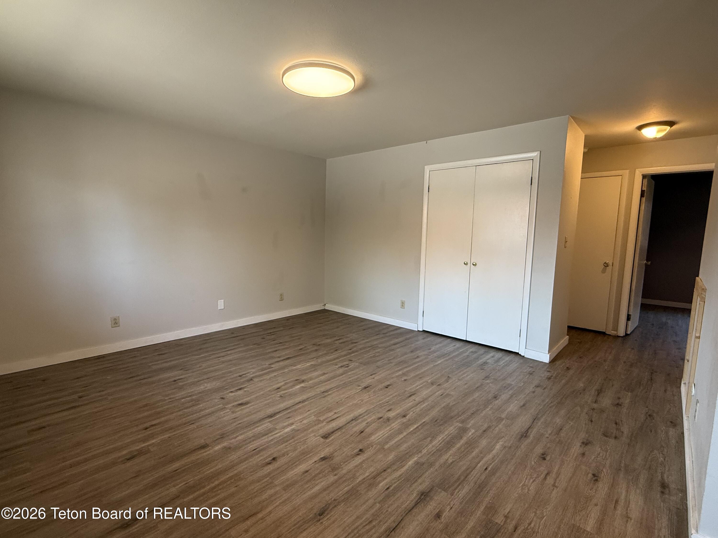130 E KELLY Avenue 15