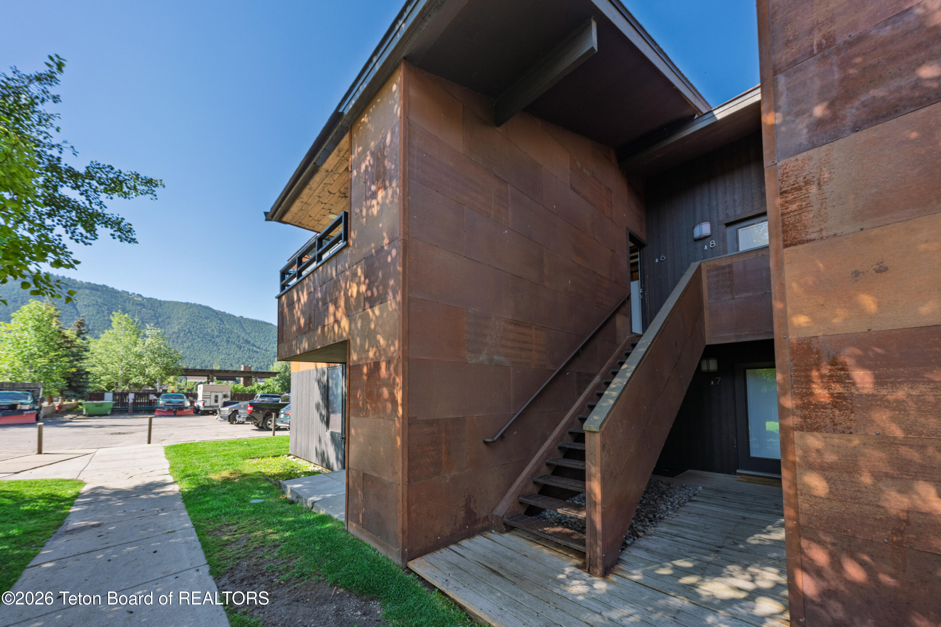 355 W DELONEY Avenue A-6