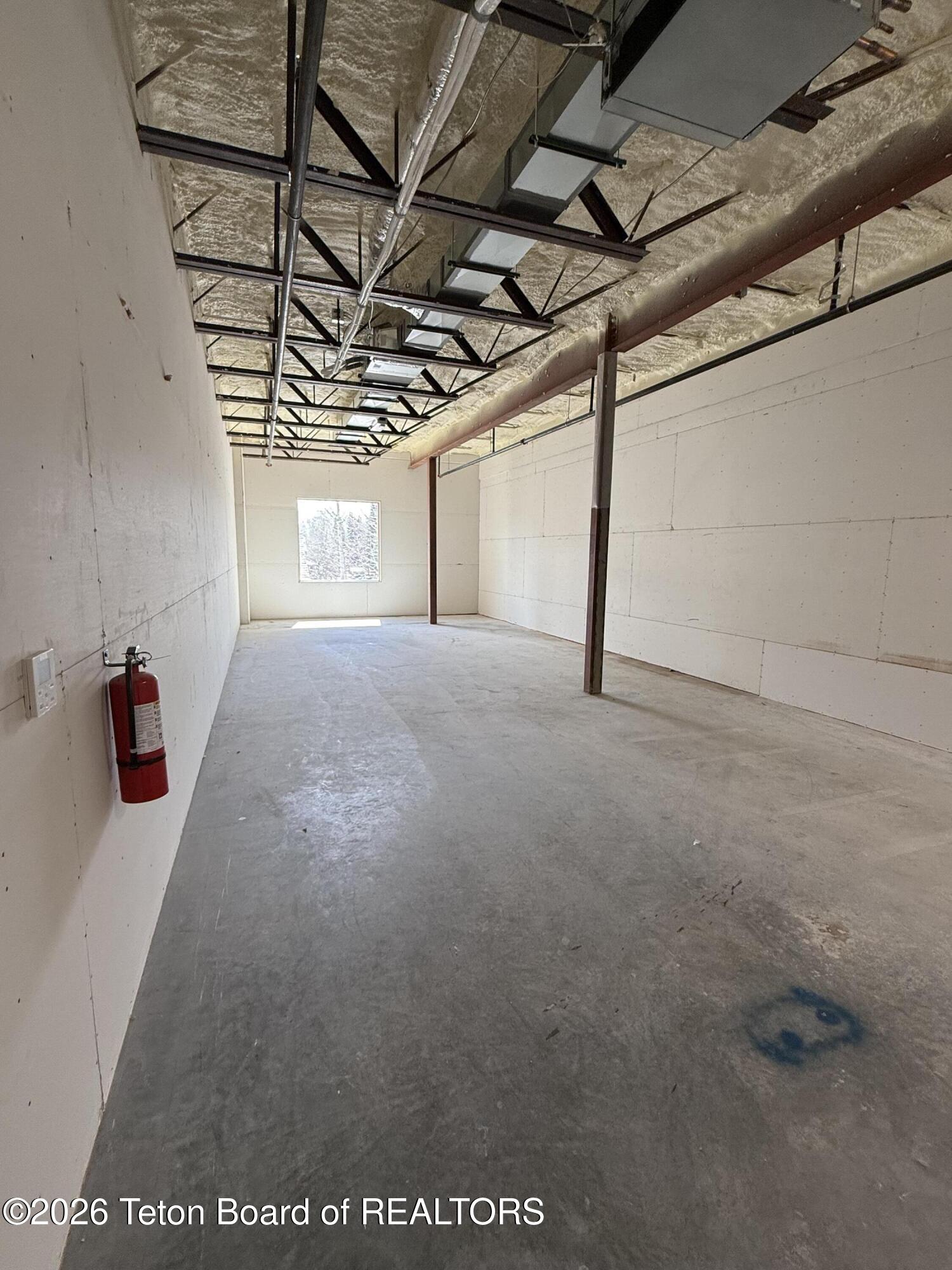 4030 W LAKE CREEK Drive 3