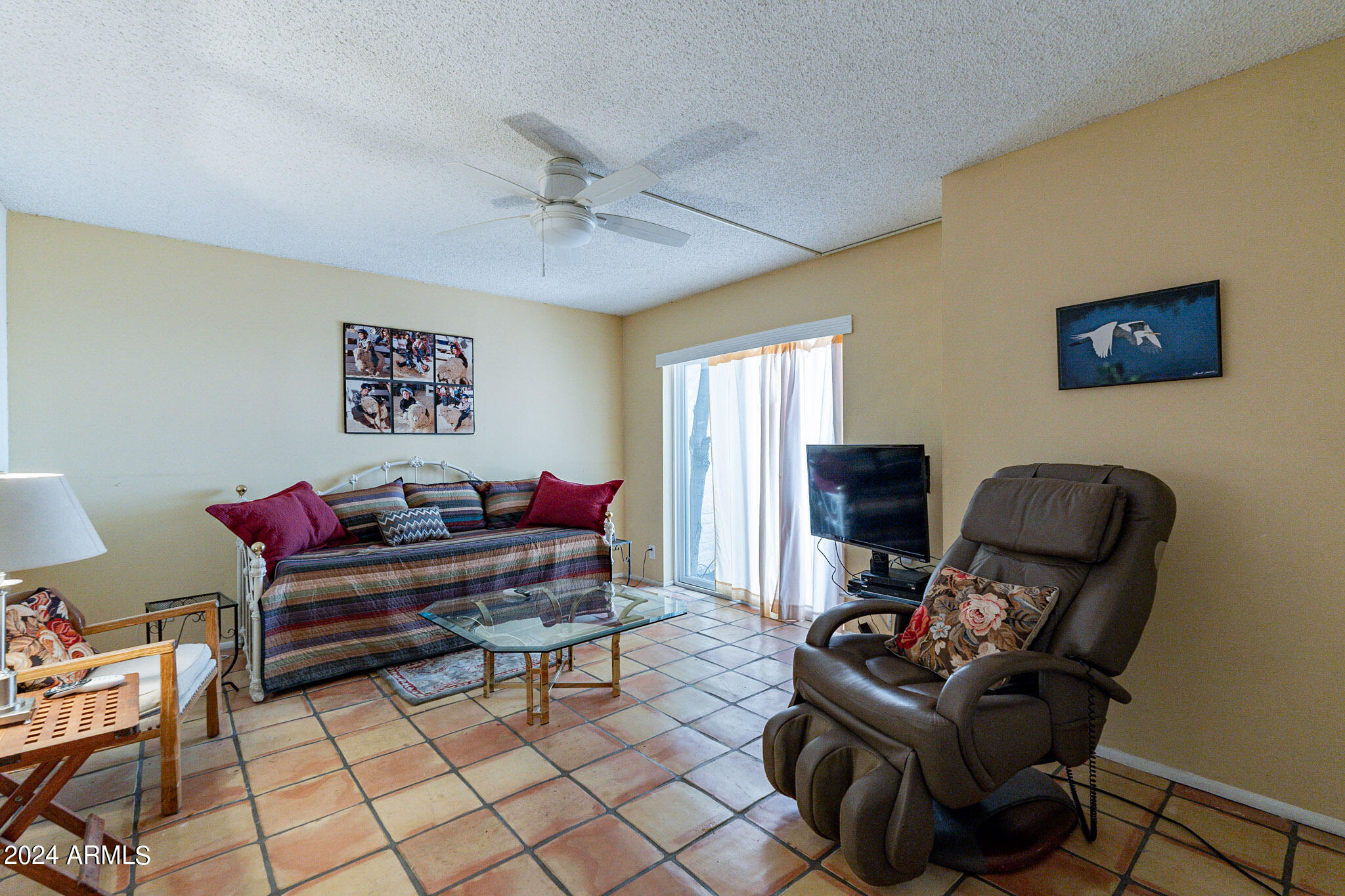 7133 E MCDONALD Drive