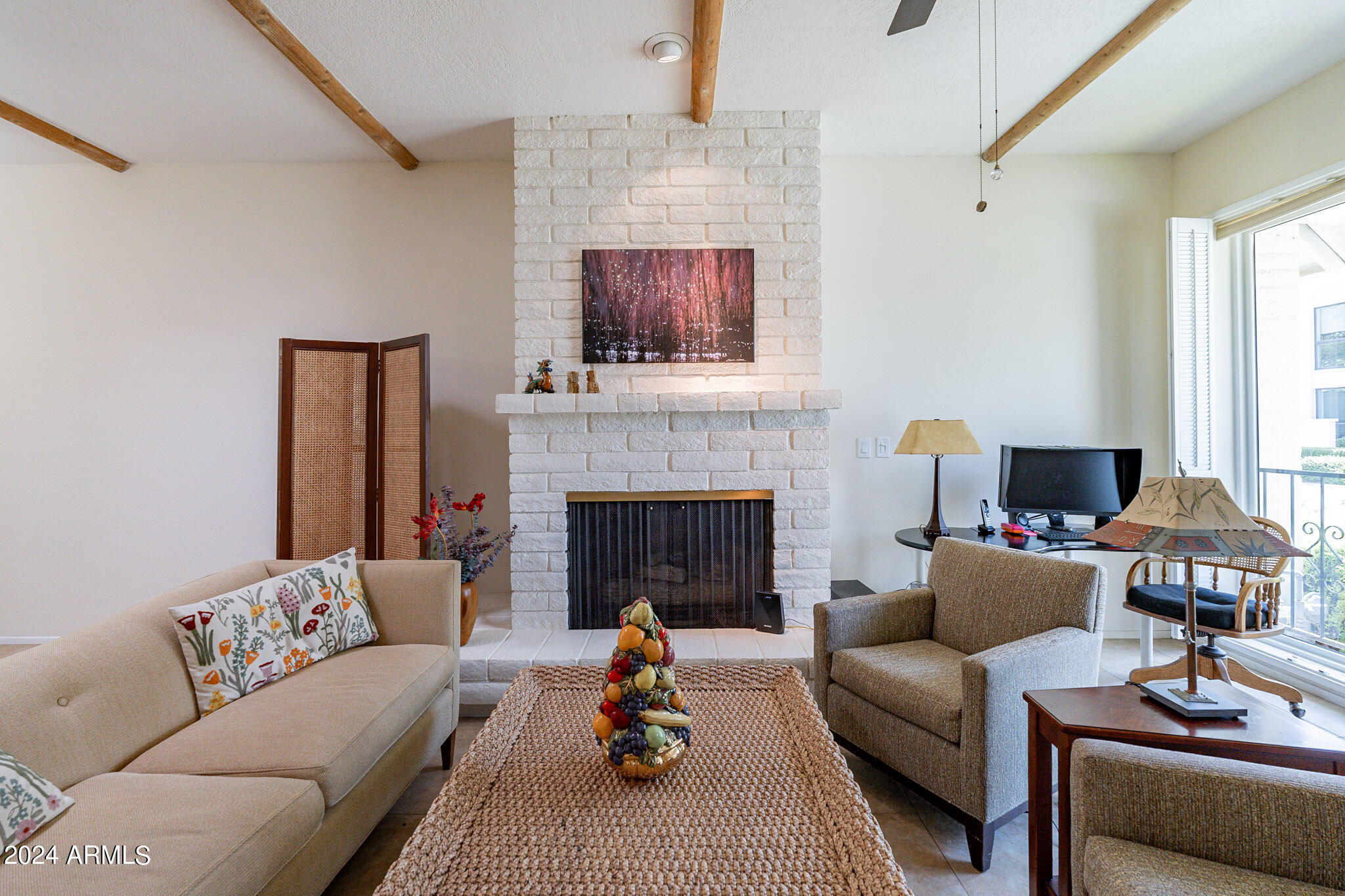 7133 E MCDONALD Drive