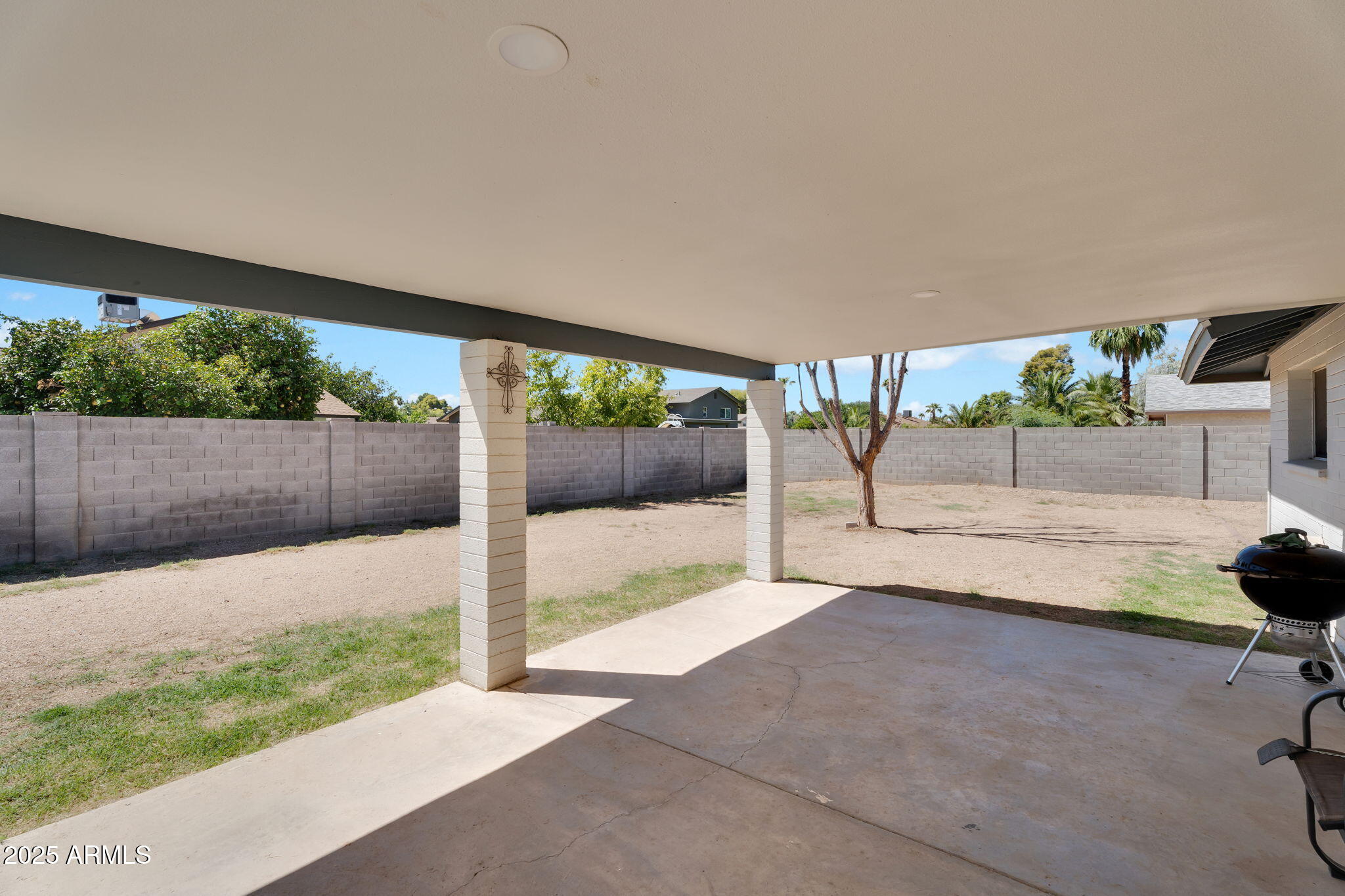 5111 E PRESIDIO Road