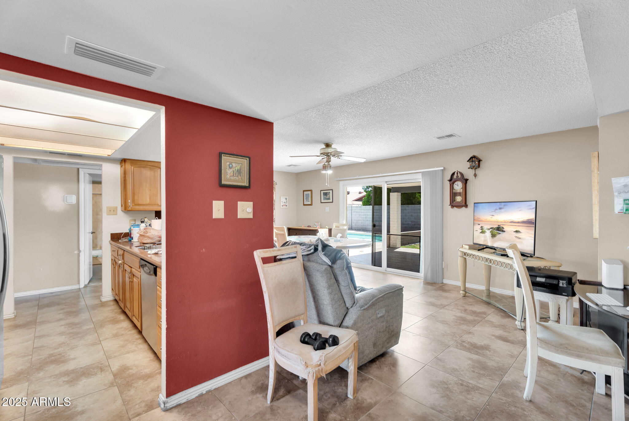 5111 E PRESIDIO Road