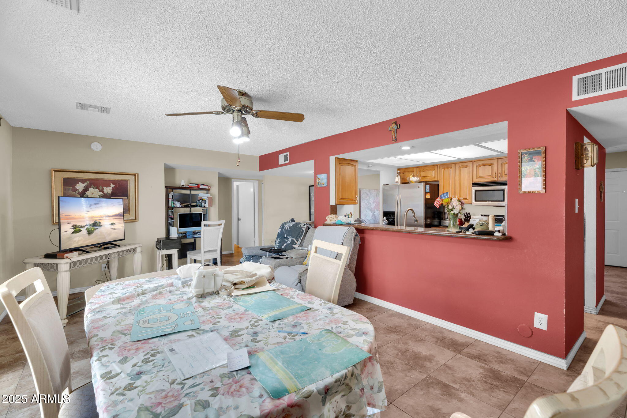 5111 E PRESIDIO Road