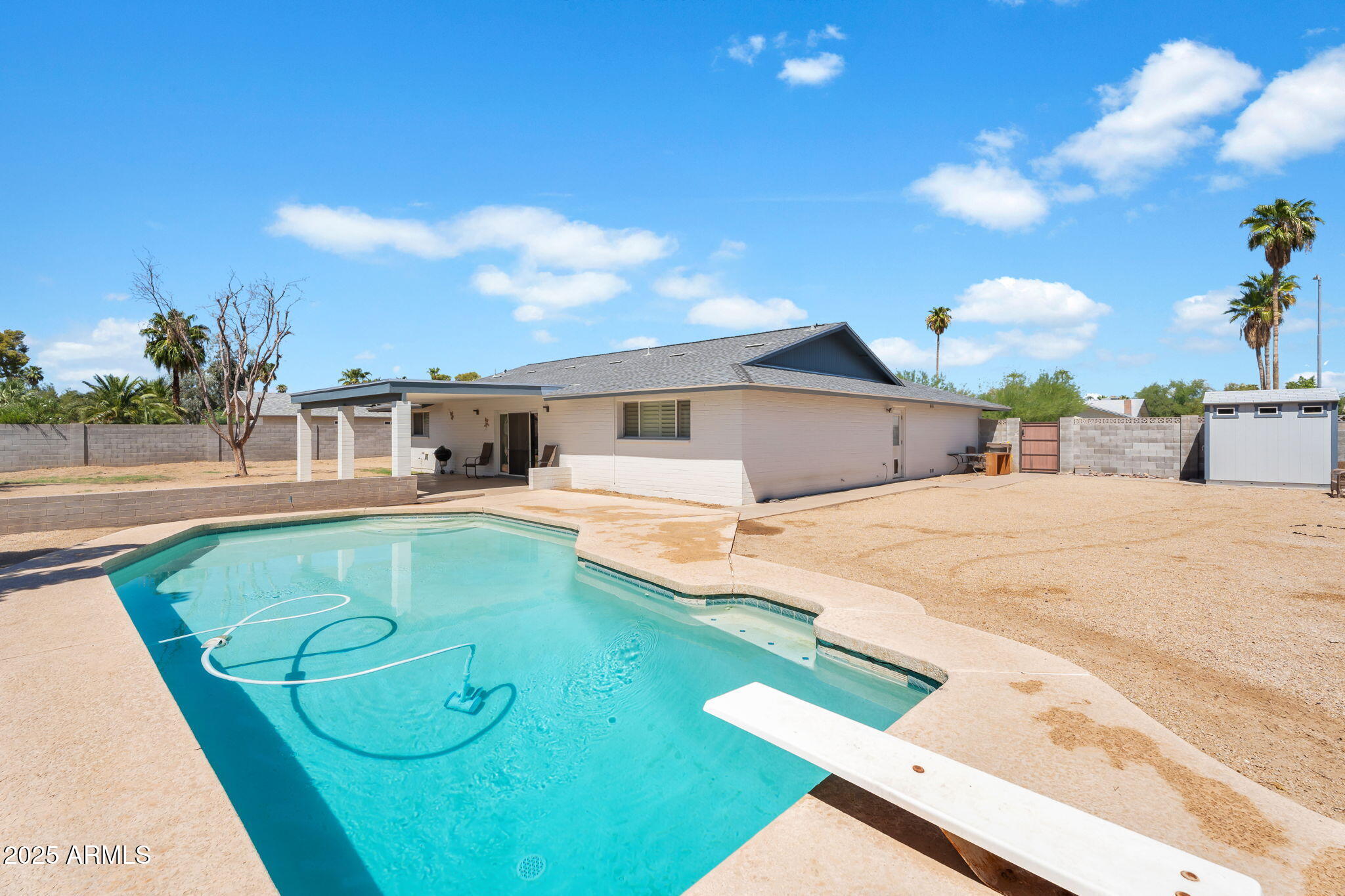 5111 E PRESIDIO Road