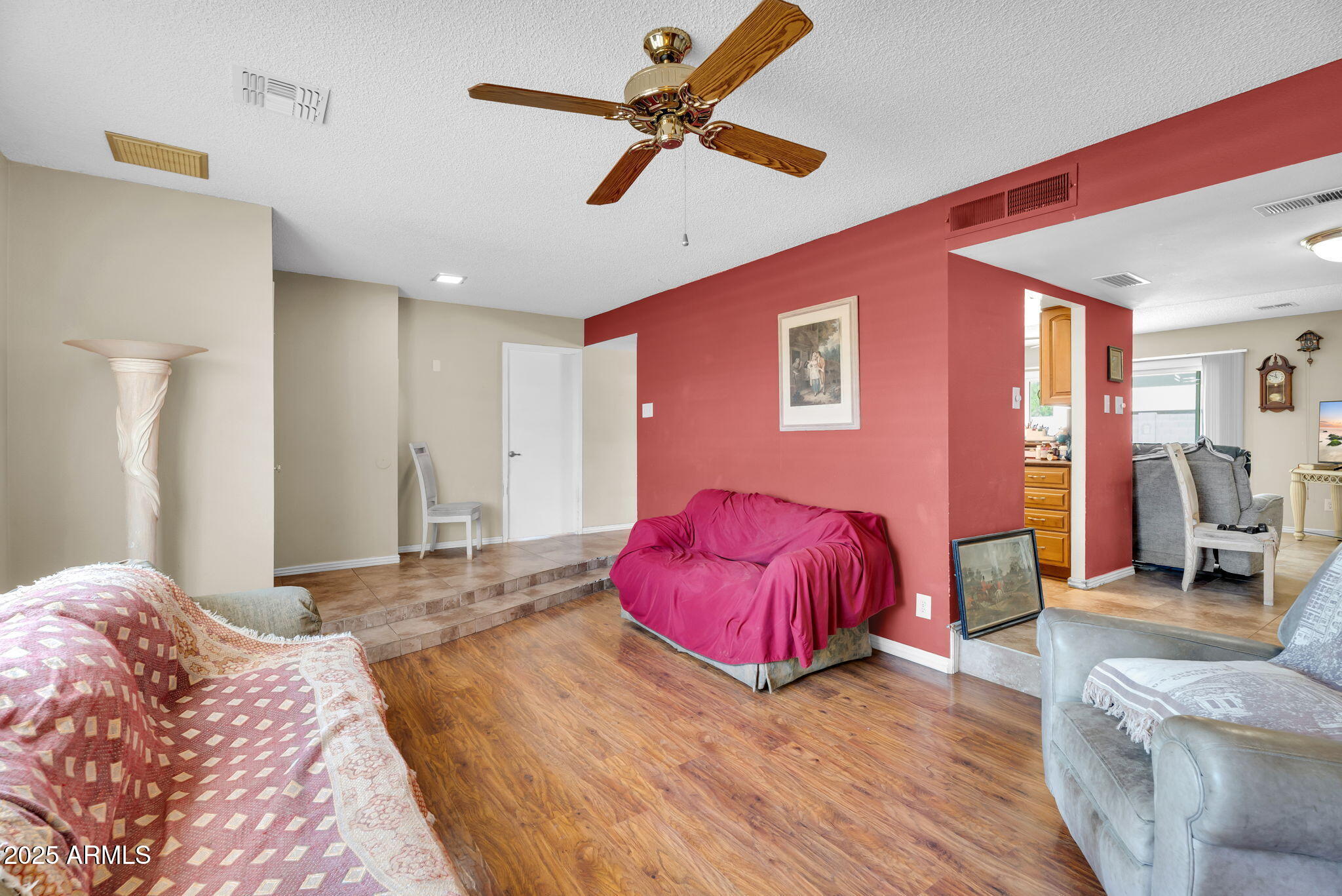 5111 E PRESIDIO Road