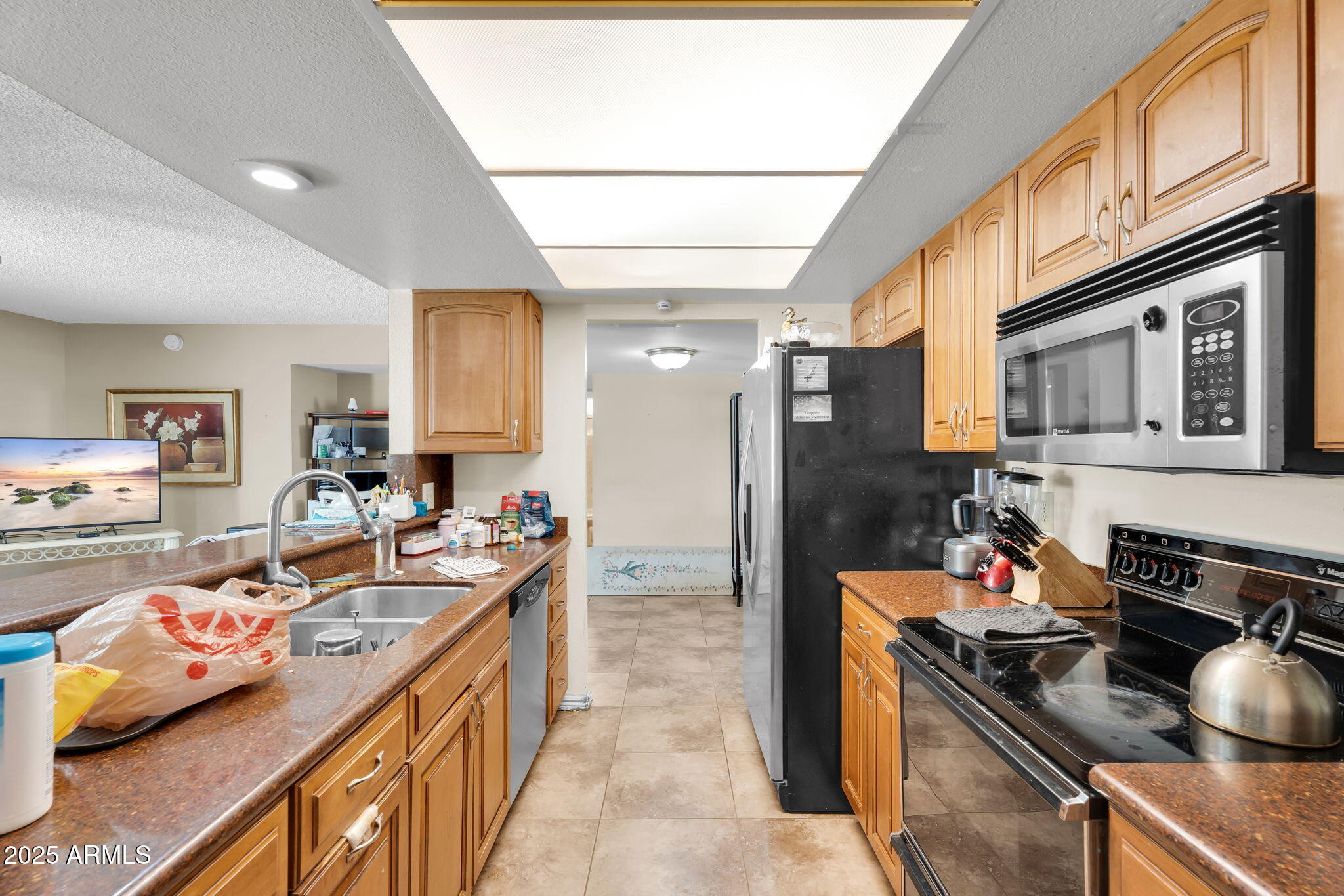 5111 E PRESIDIO Road