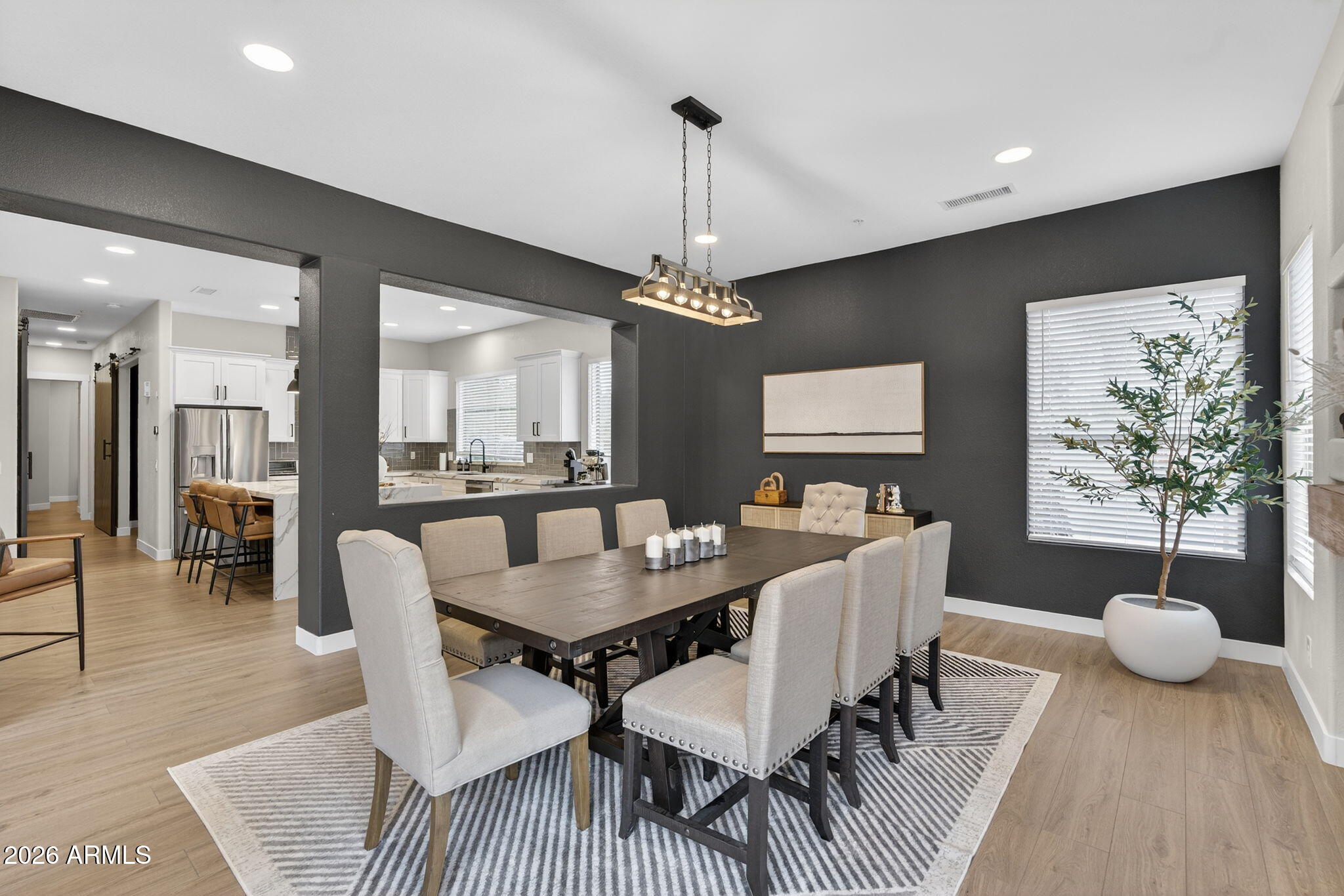 6018 E SMOKEHOUSE Trail