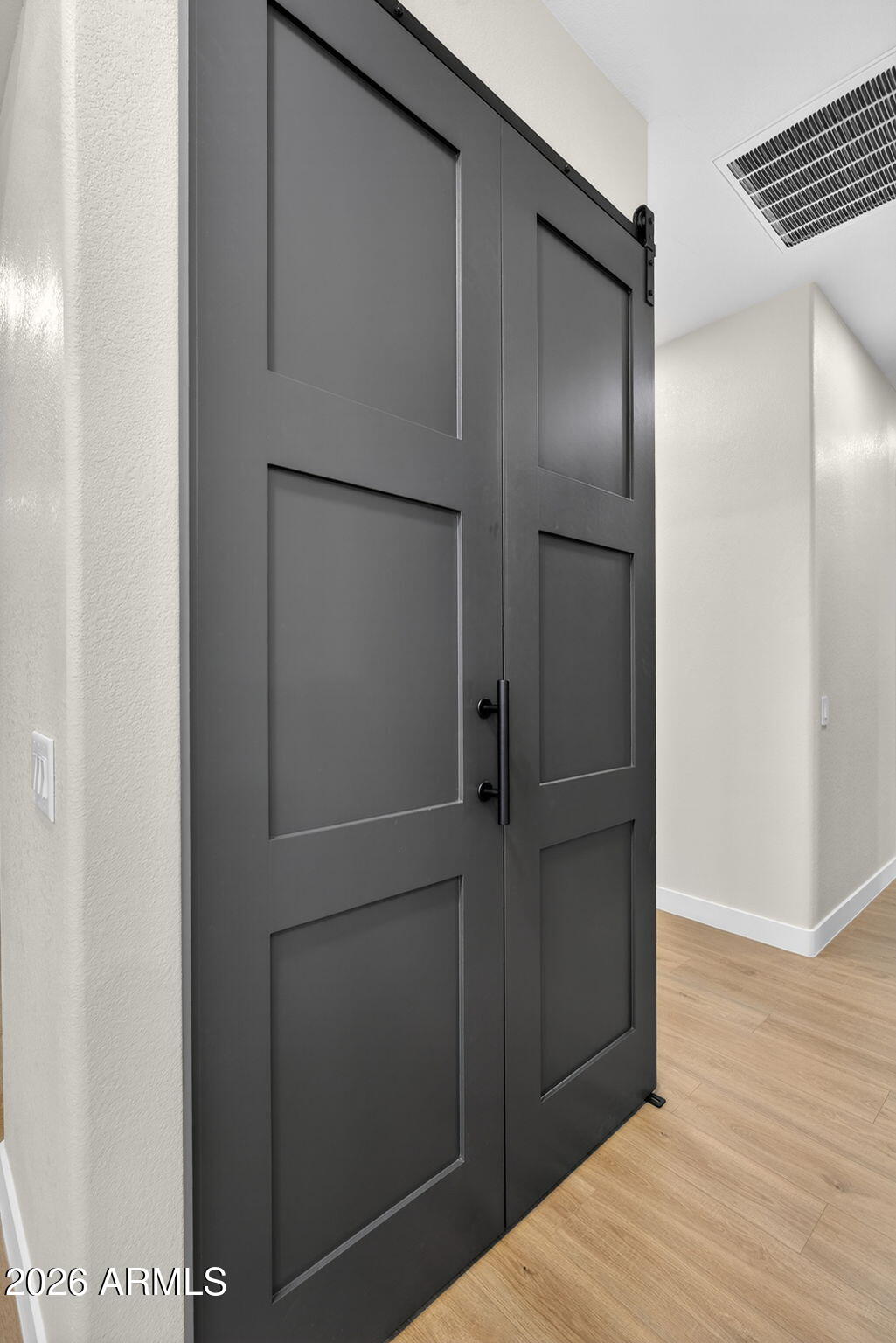 6018 E SMOKEHOUSE Trail