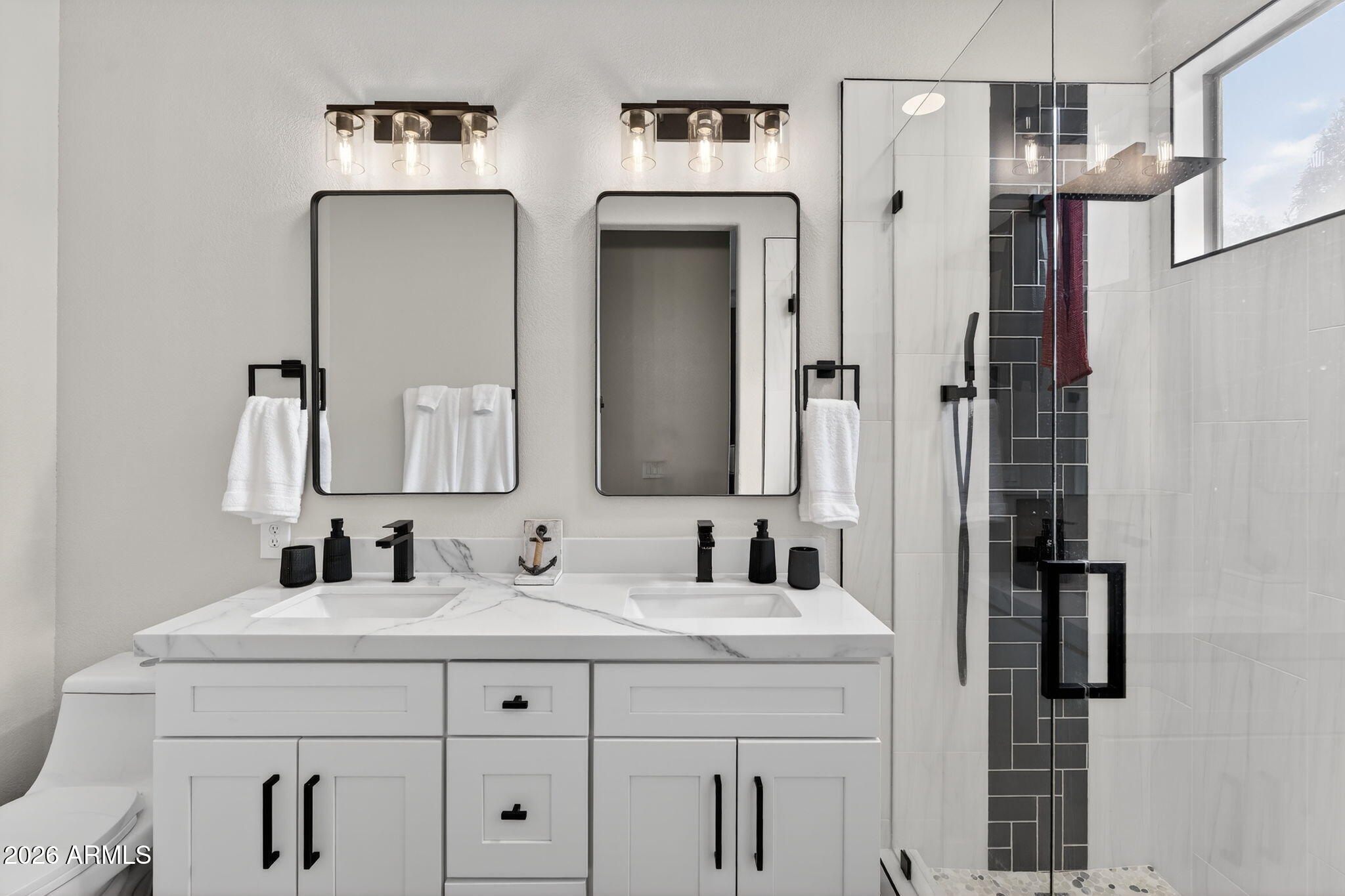 6018 E SMOKEHOUSE Trail