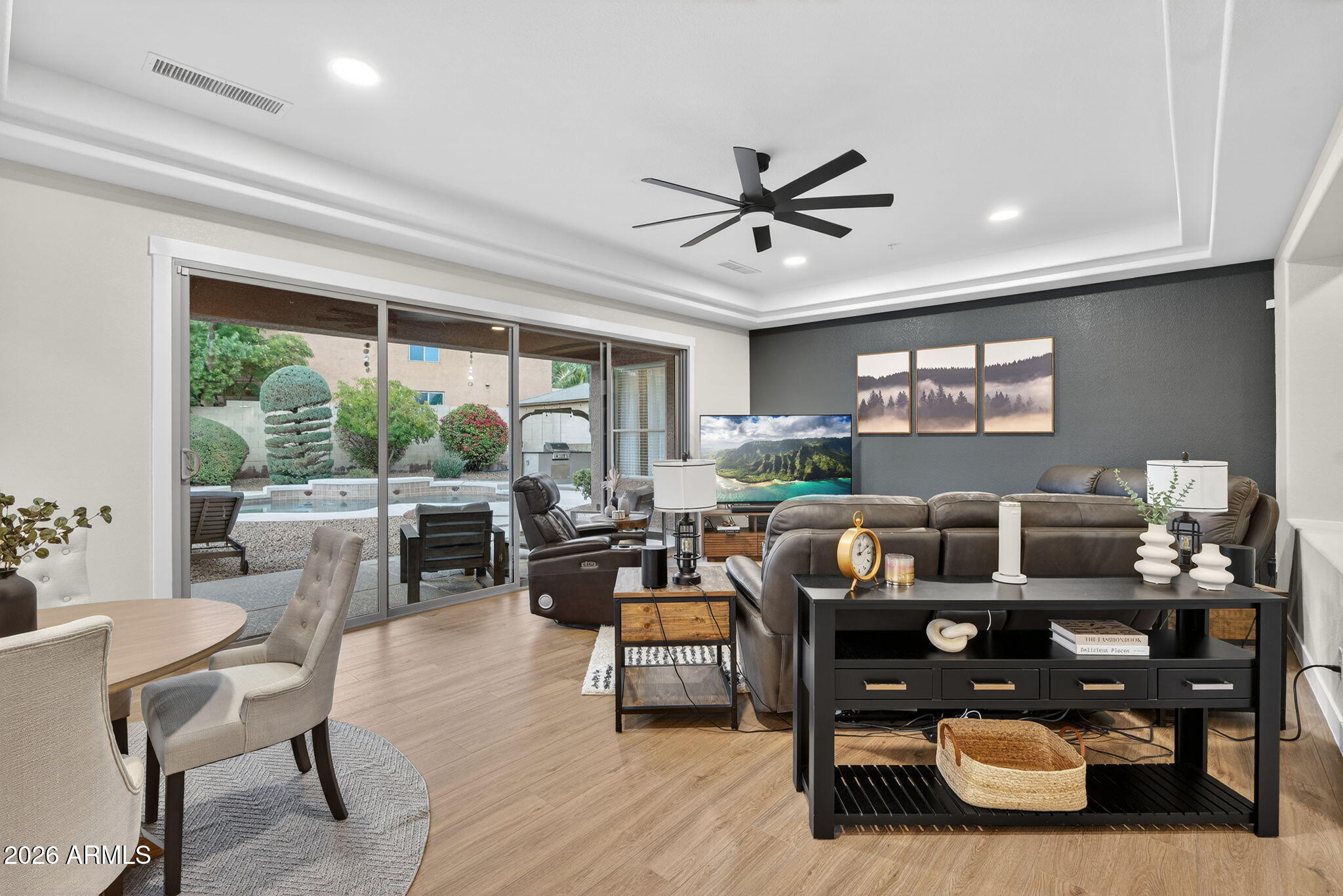 6018 E SMOKEHOUSE Trail