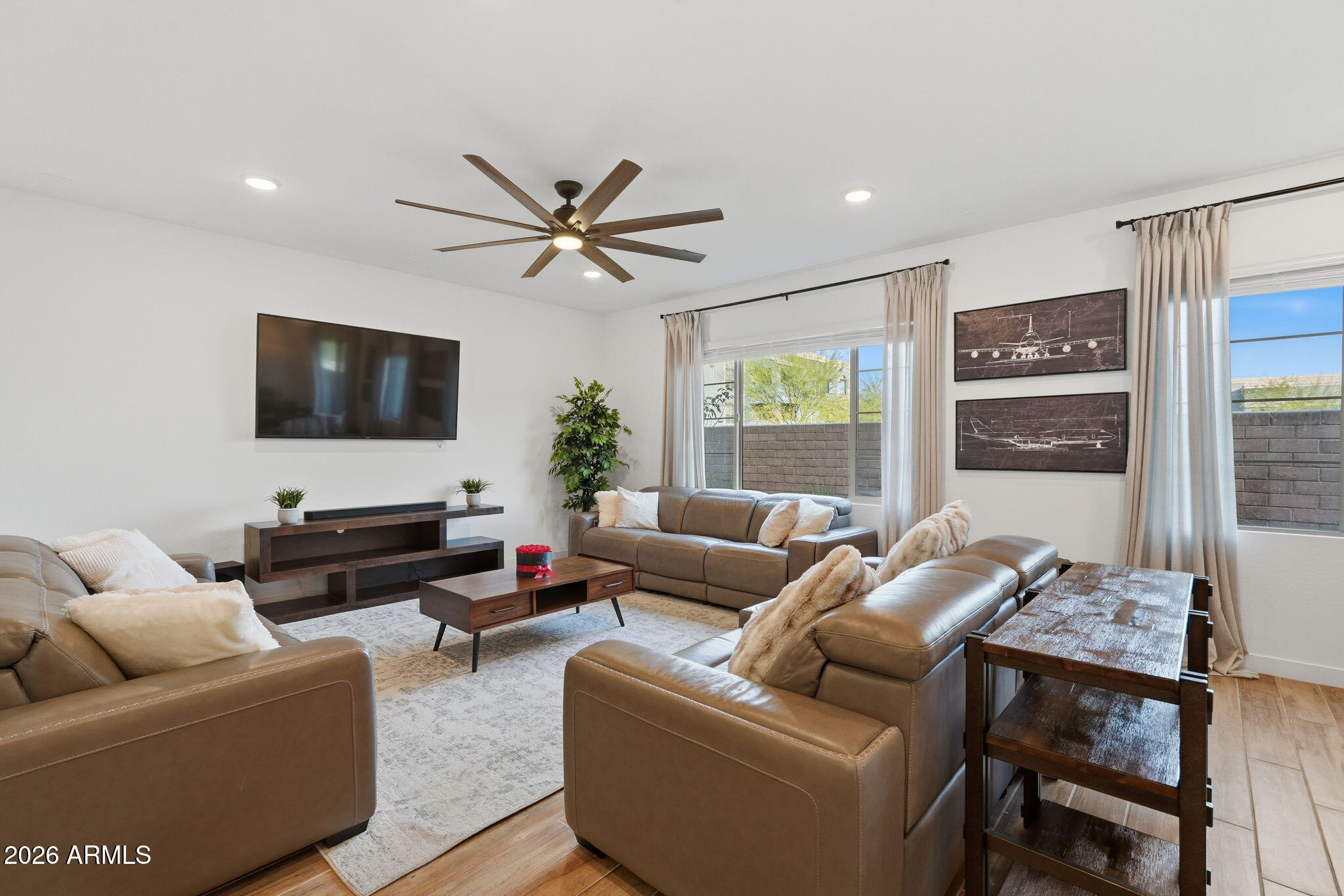 9240 E SEQUENCE Avenue