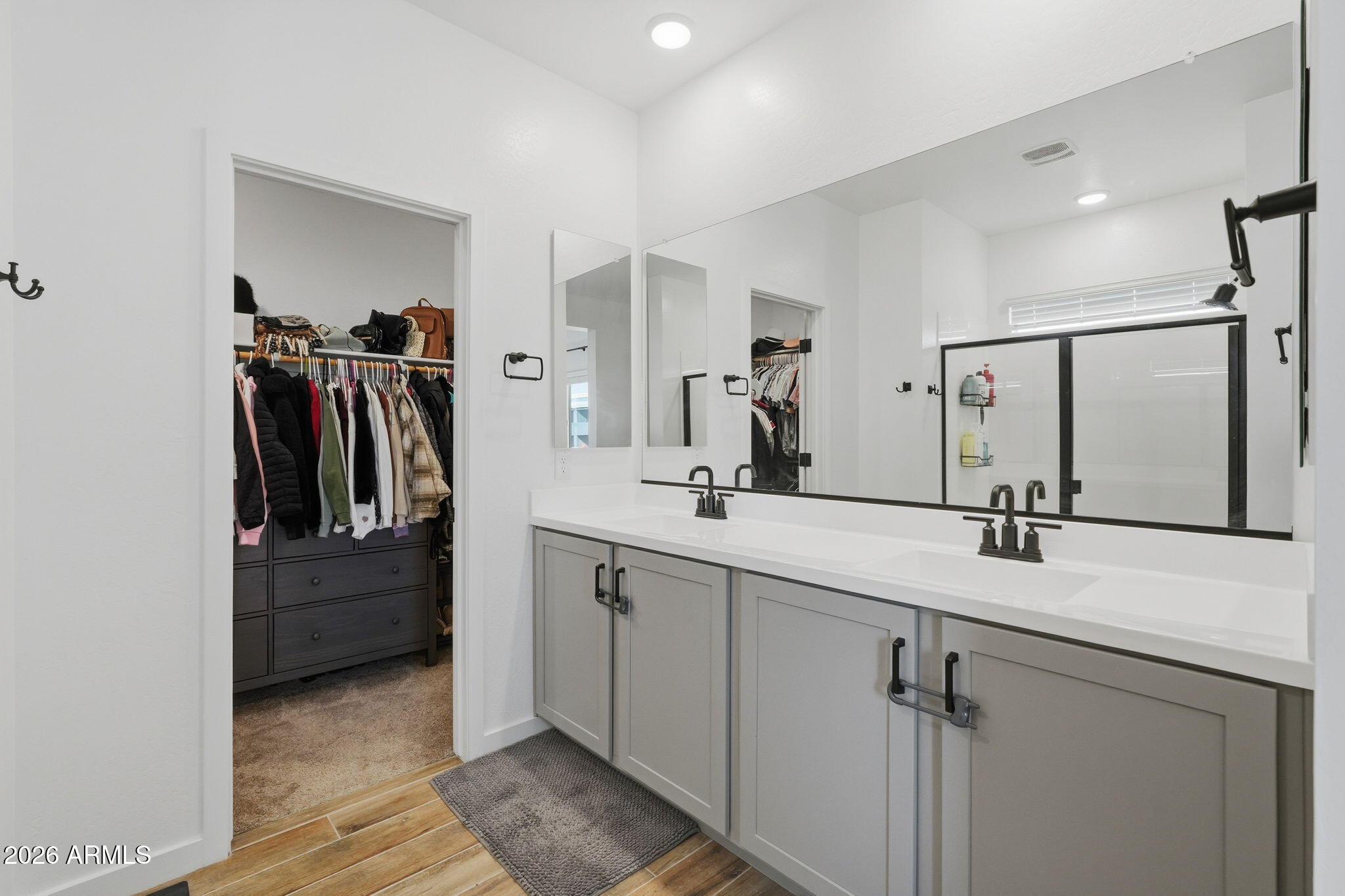 9240 E SEQUENCE Avenue