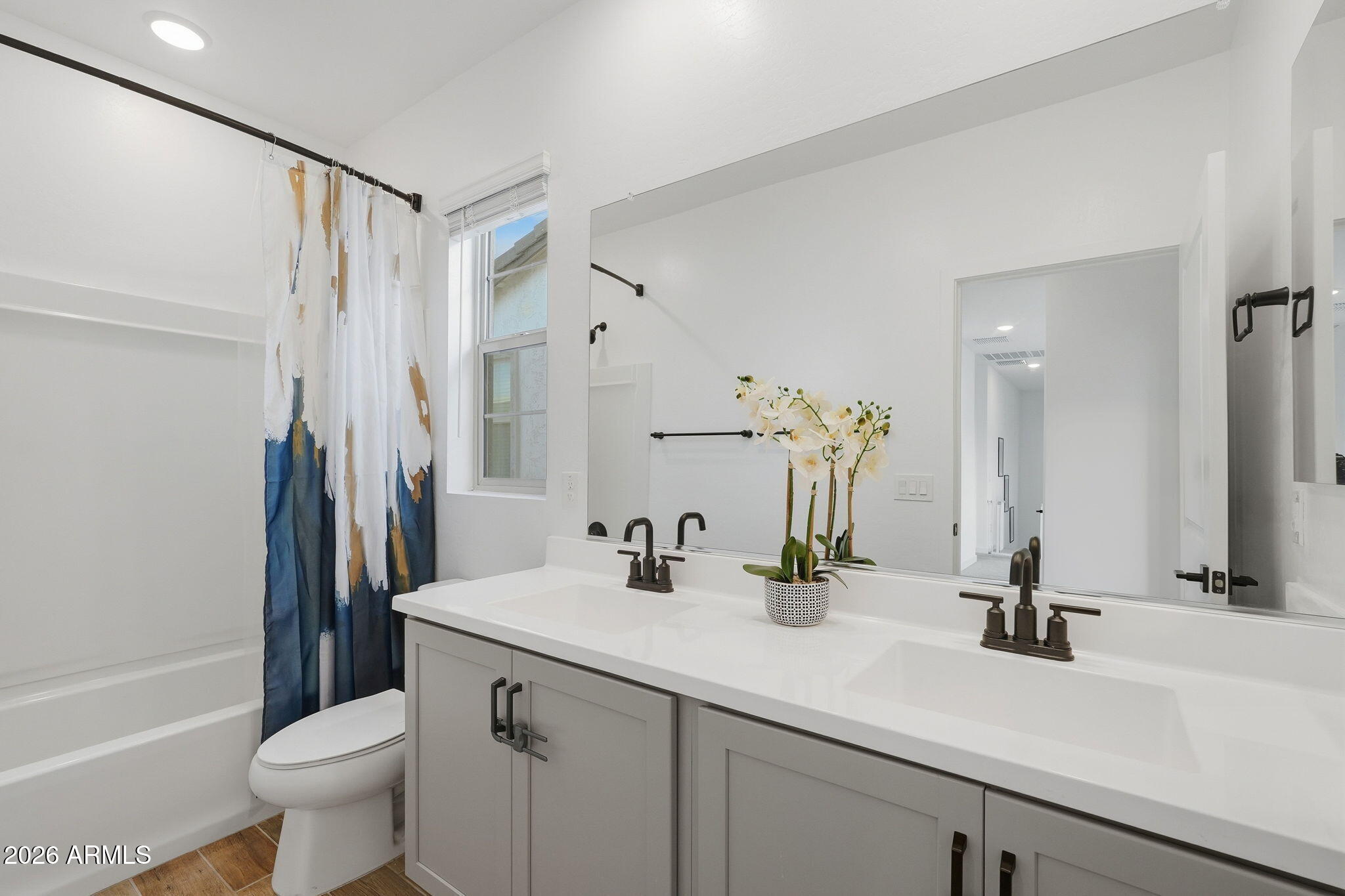 9240 E SEQUENCE Avenue