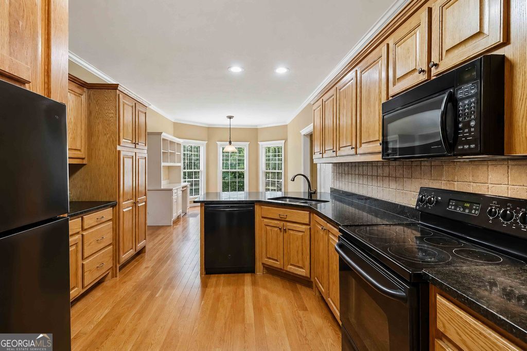 235 Lummus Road