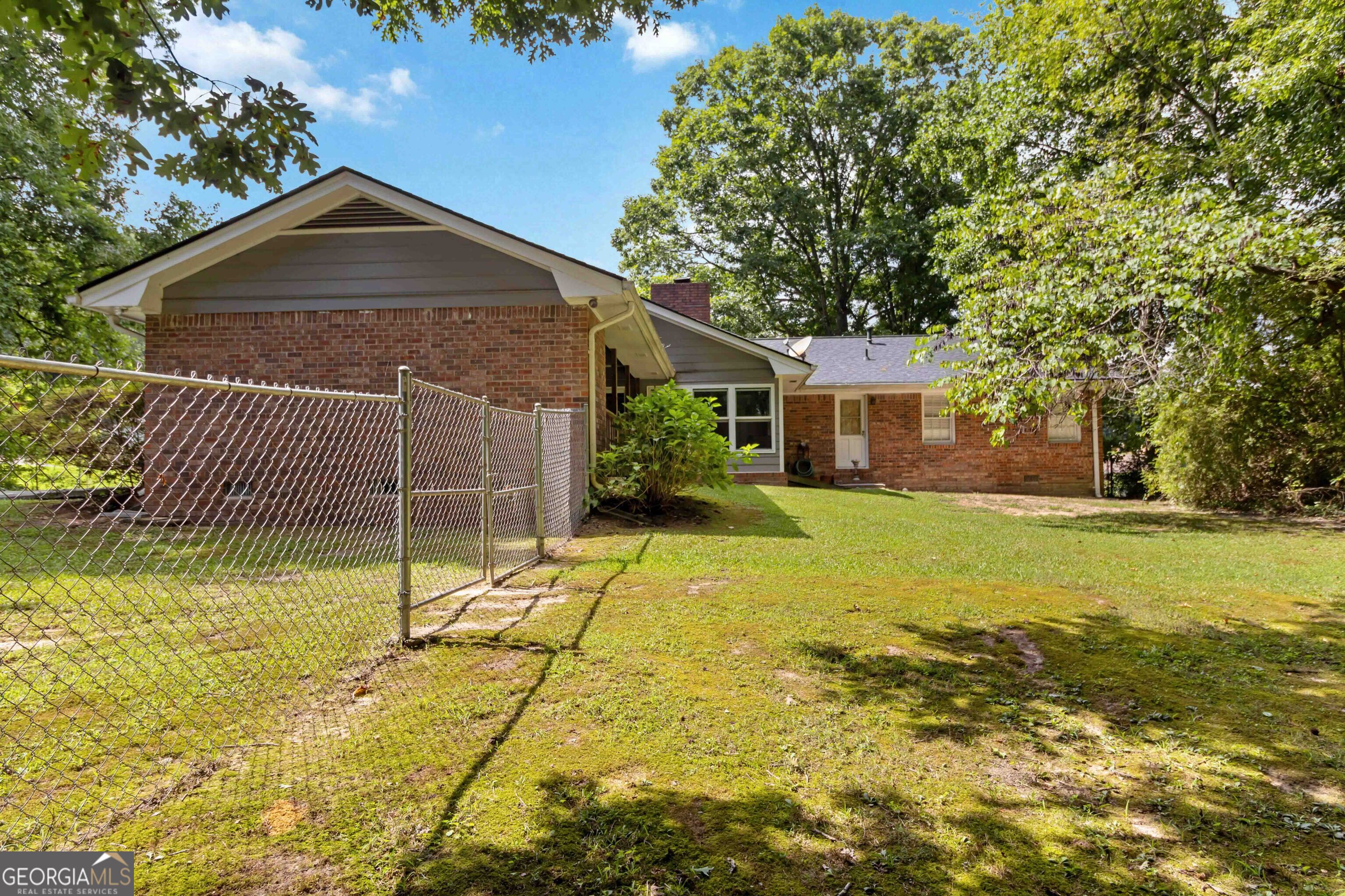 2199 Vivid Court