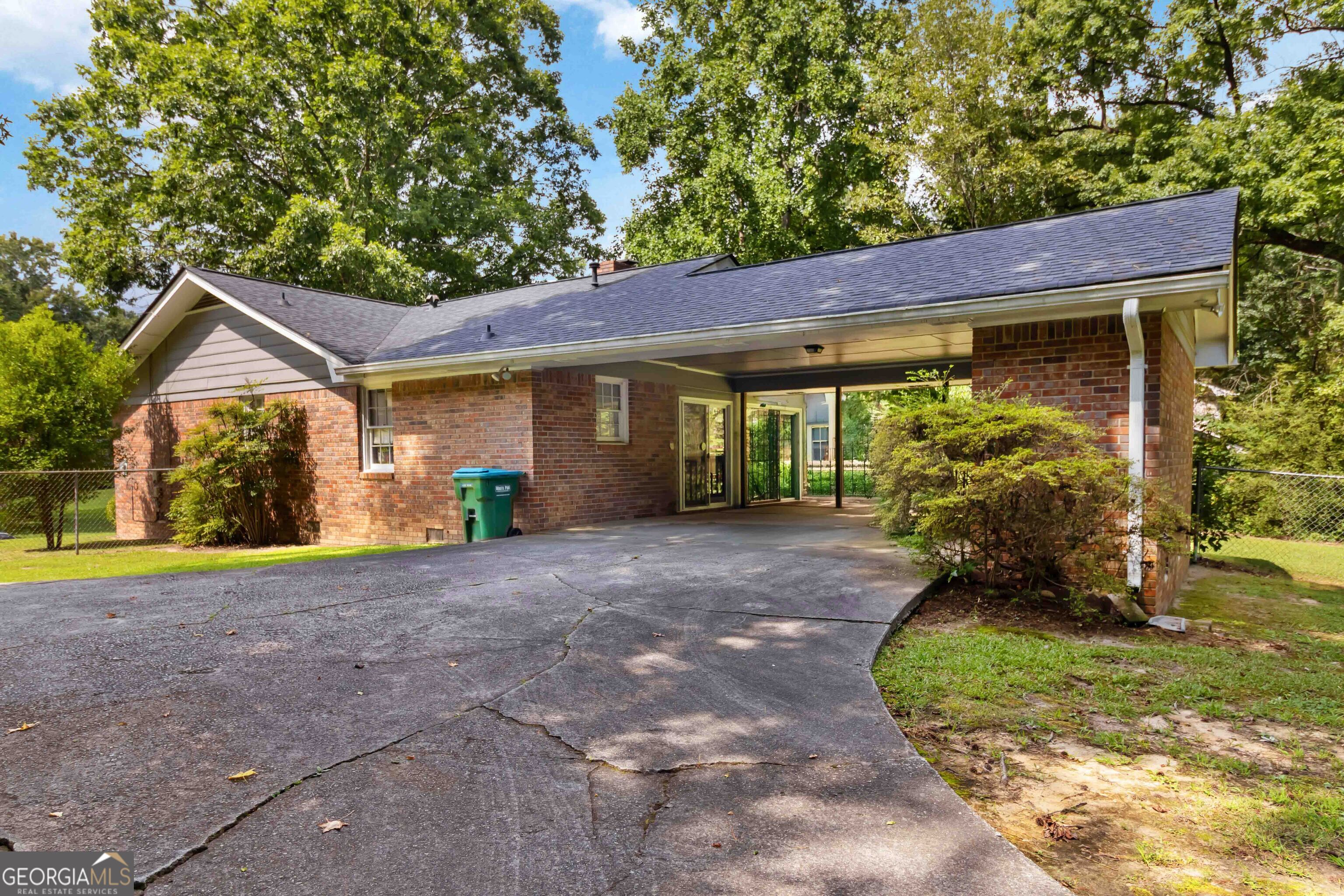 2199 Vivid Court