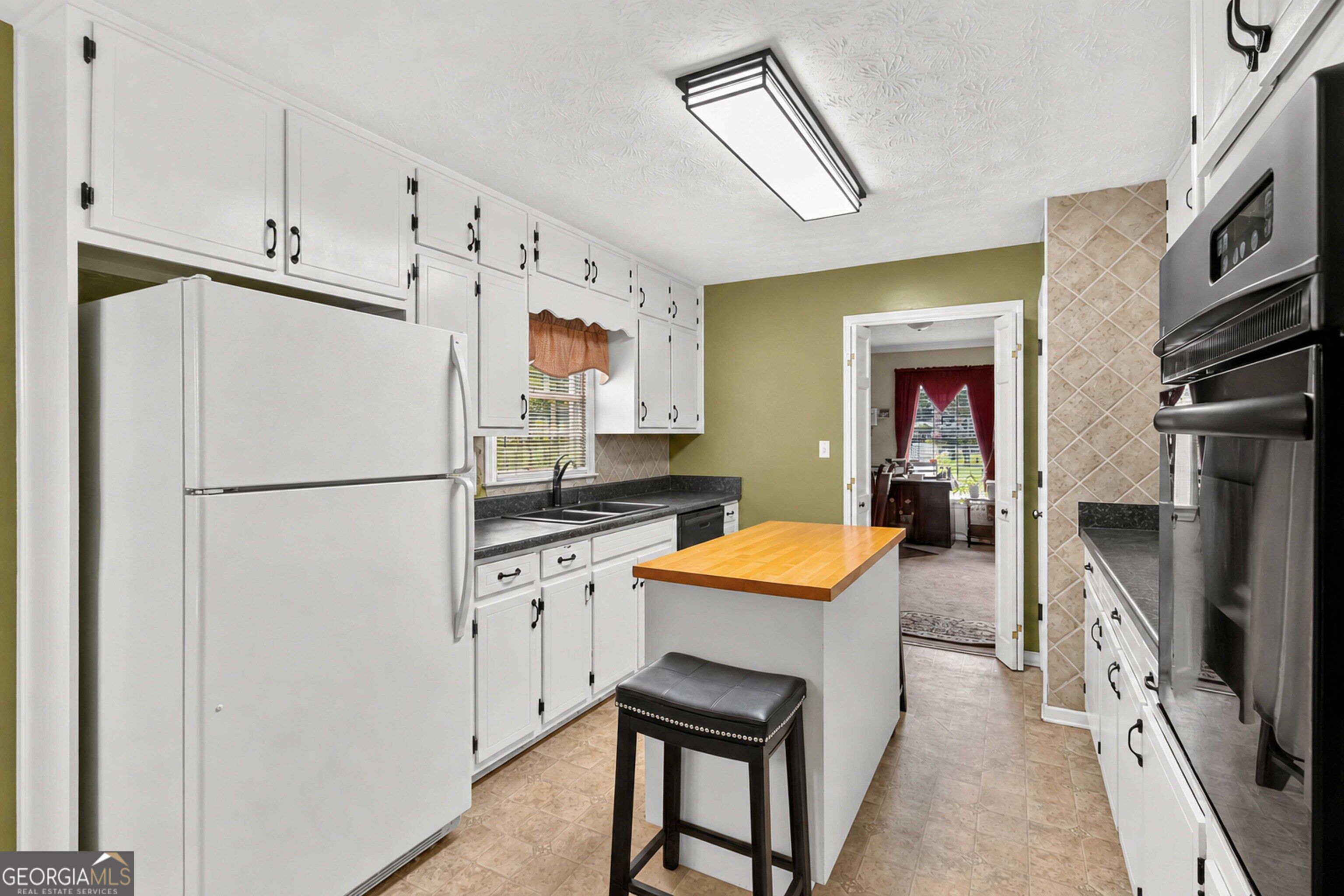 2199 Vivid Court