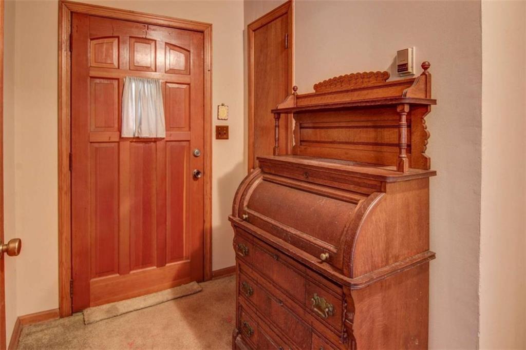 1076 Honey Creek Road