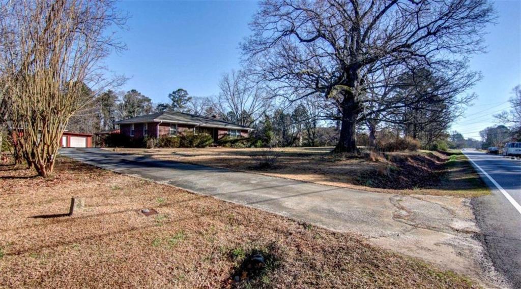 1076 Honey Creek Road