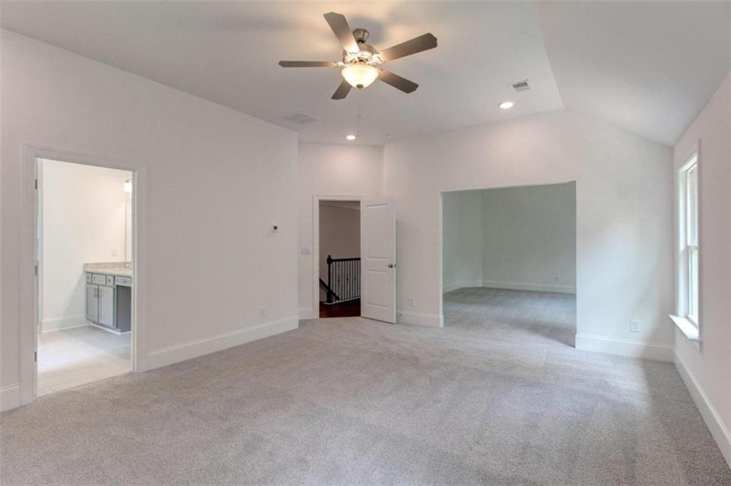 3252 Creekside Drive