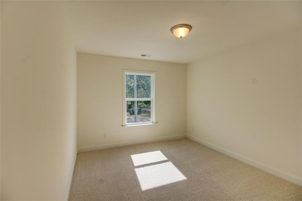41 Woodland Road