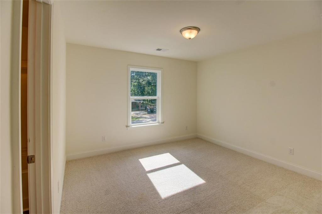 41 Woodland Road