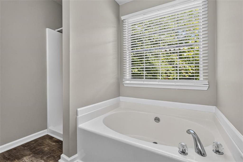 1672 Walters Park Ct