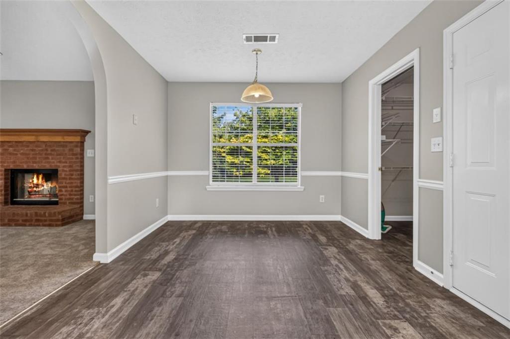 1672 Walters Park Ct