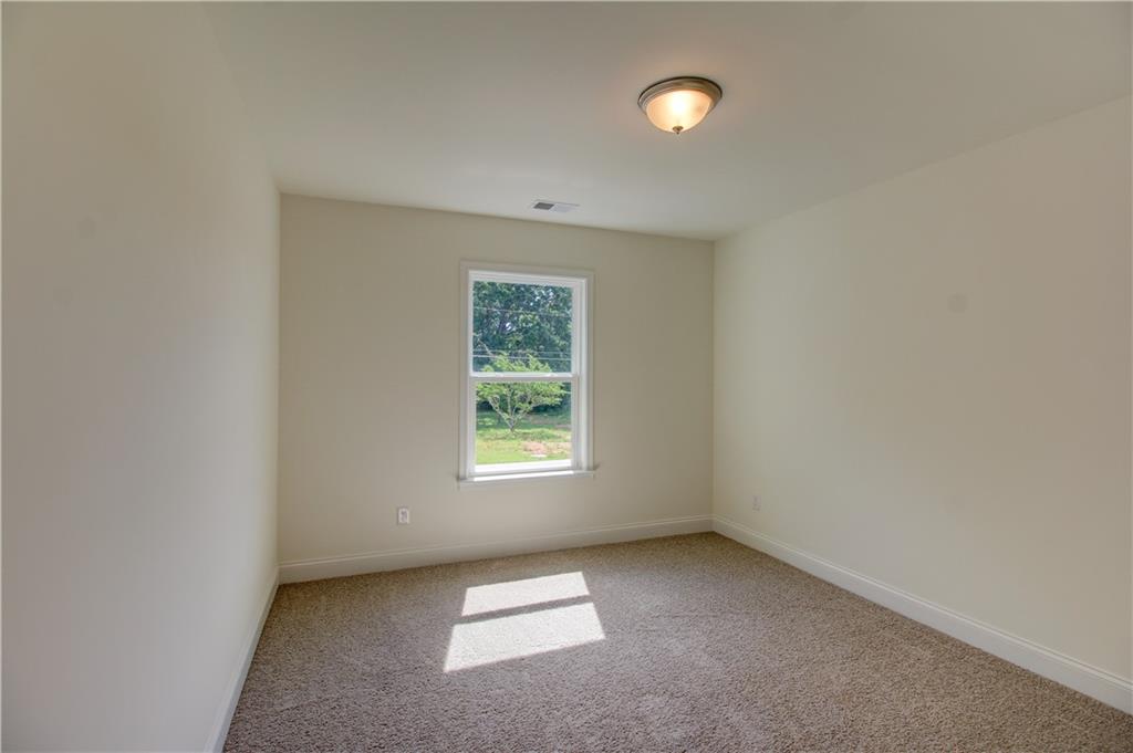 23 Woodland Road