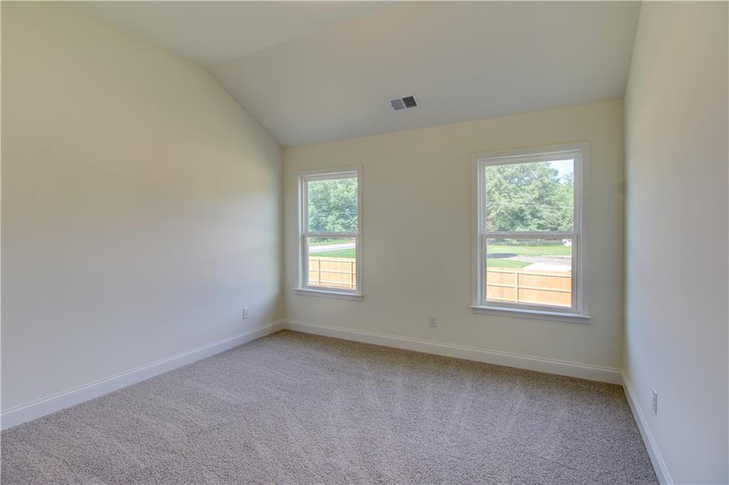 23 Woodland Road
