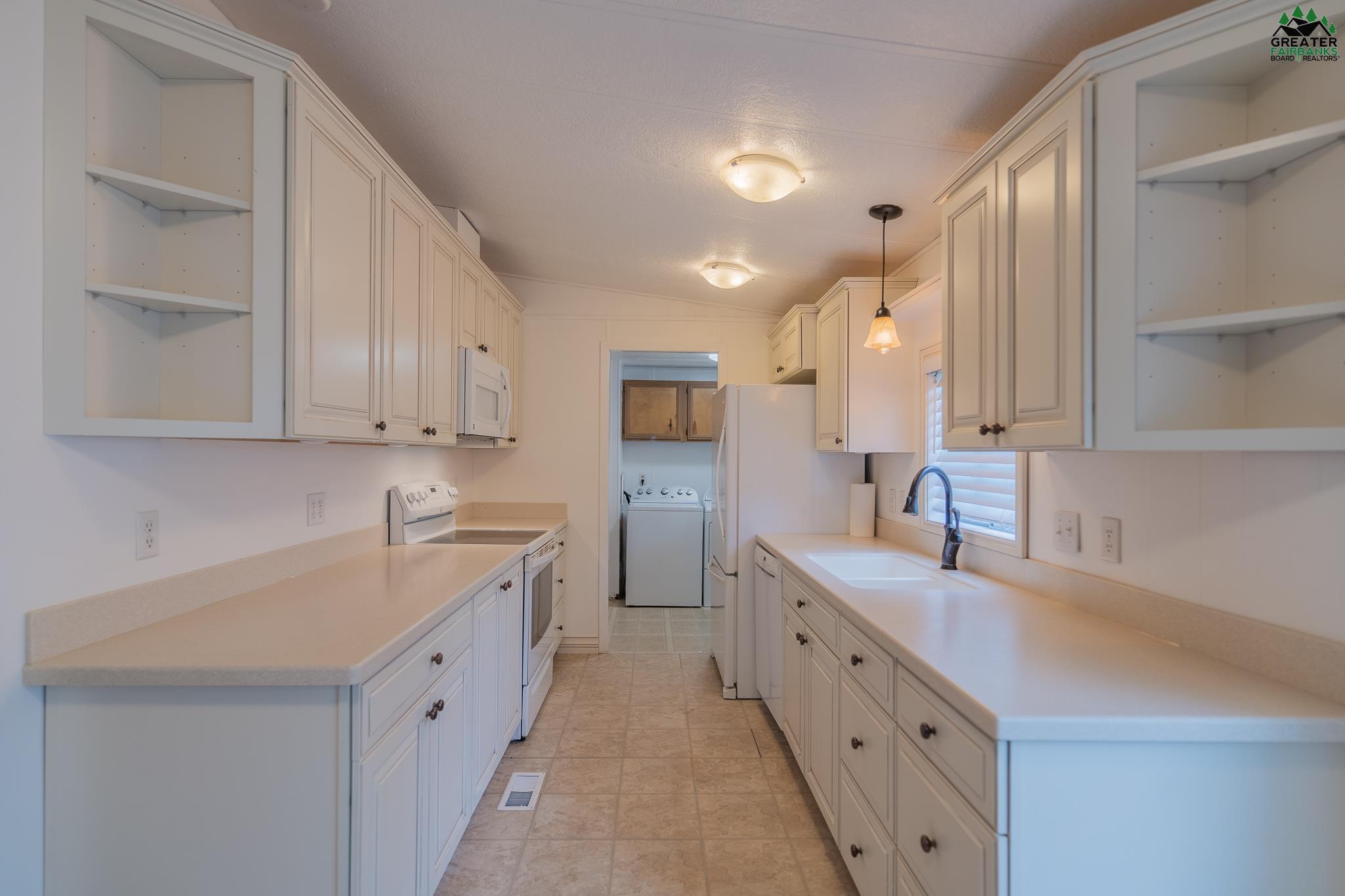 300 HOWLAND ROAD #74