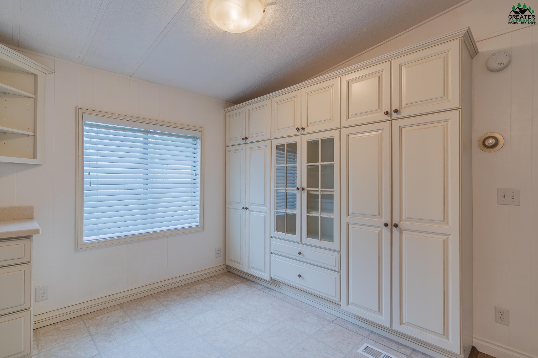 300 HOWLAND ROAD #74