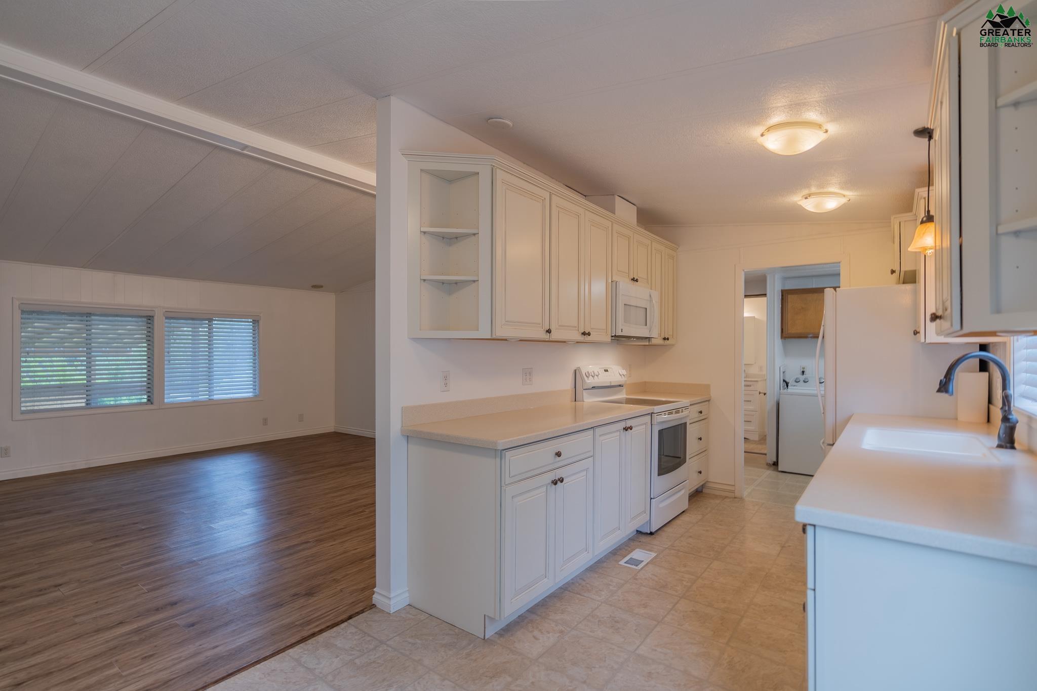 300 HOWLAND ROAD #74