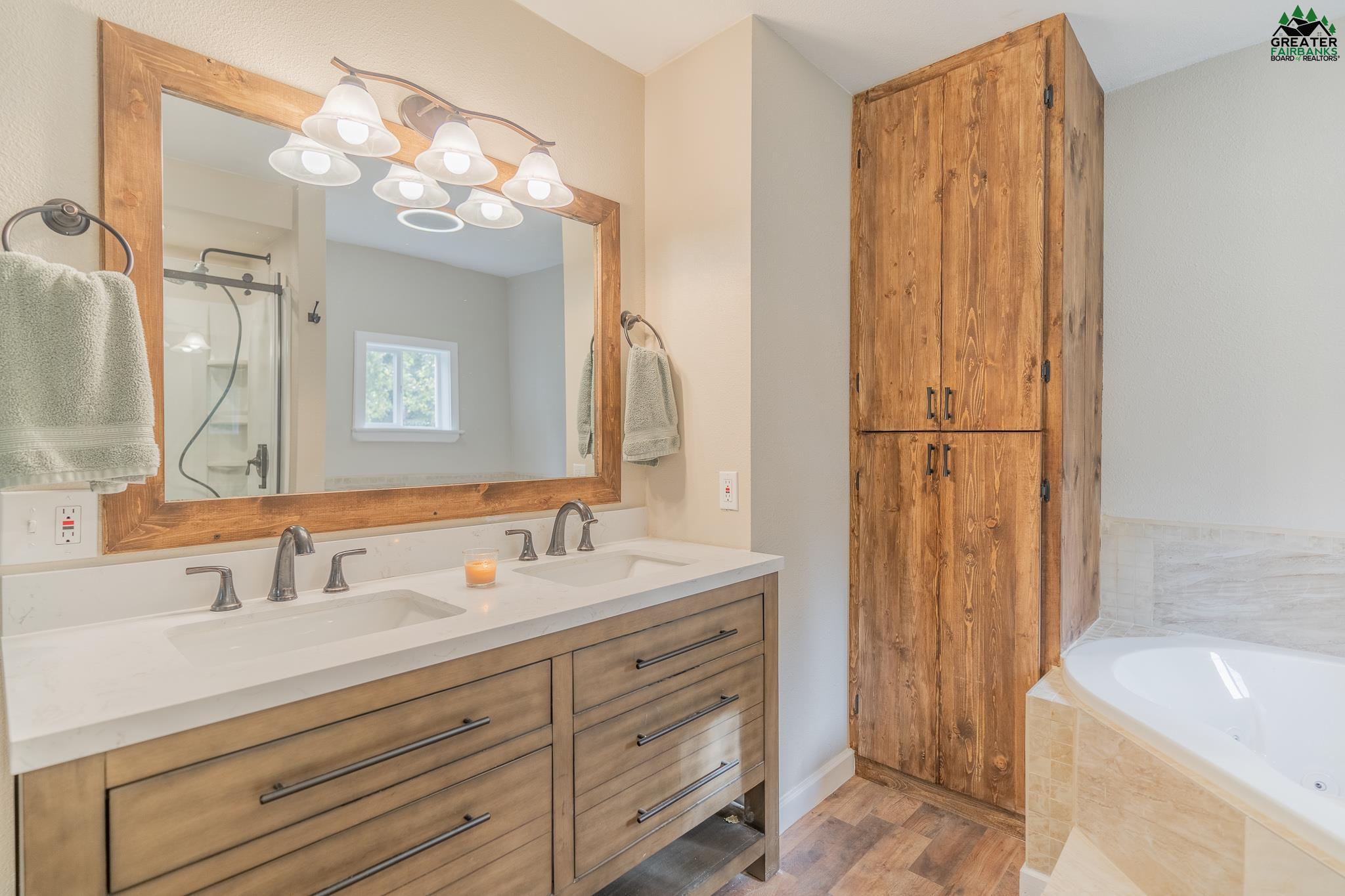 1211 MARSH LAUREL AVENUE