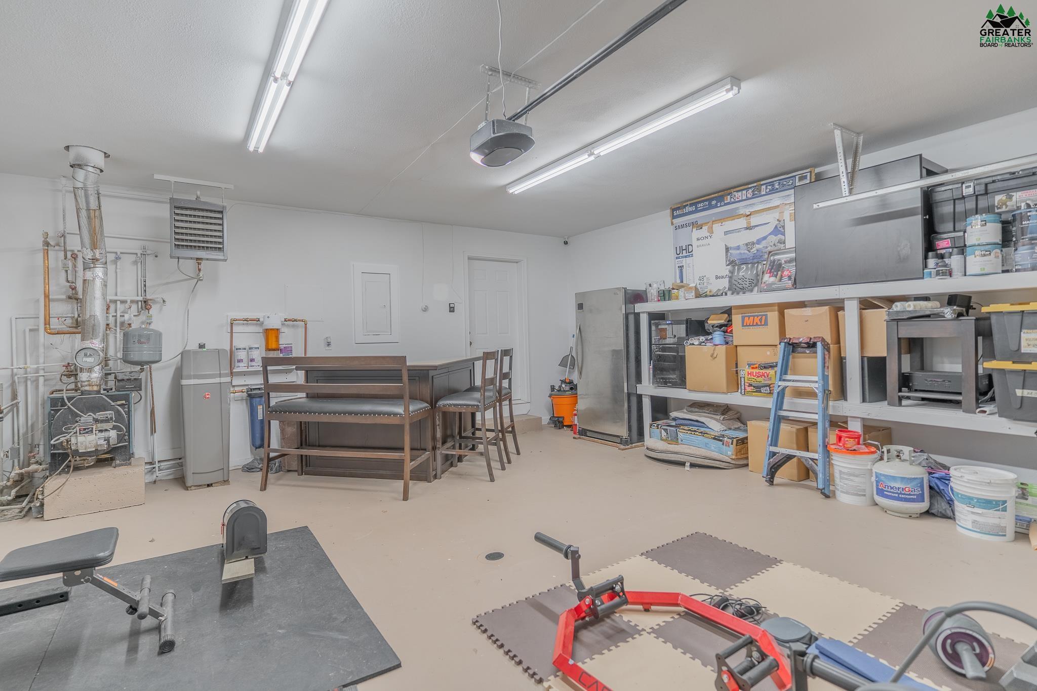 1211 MARSH LAUREL AVENUE