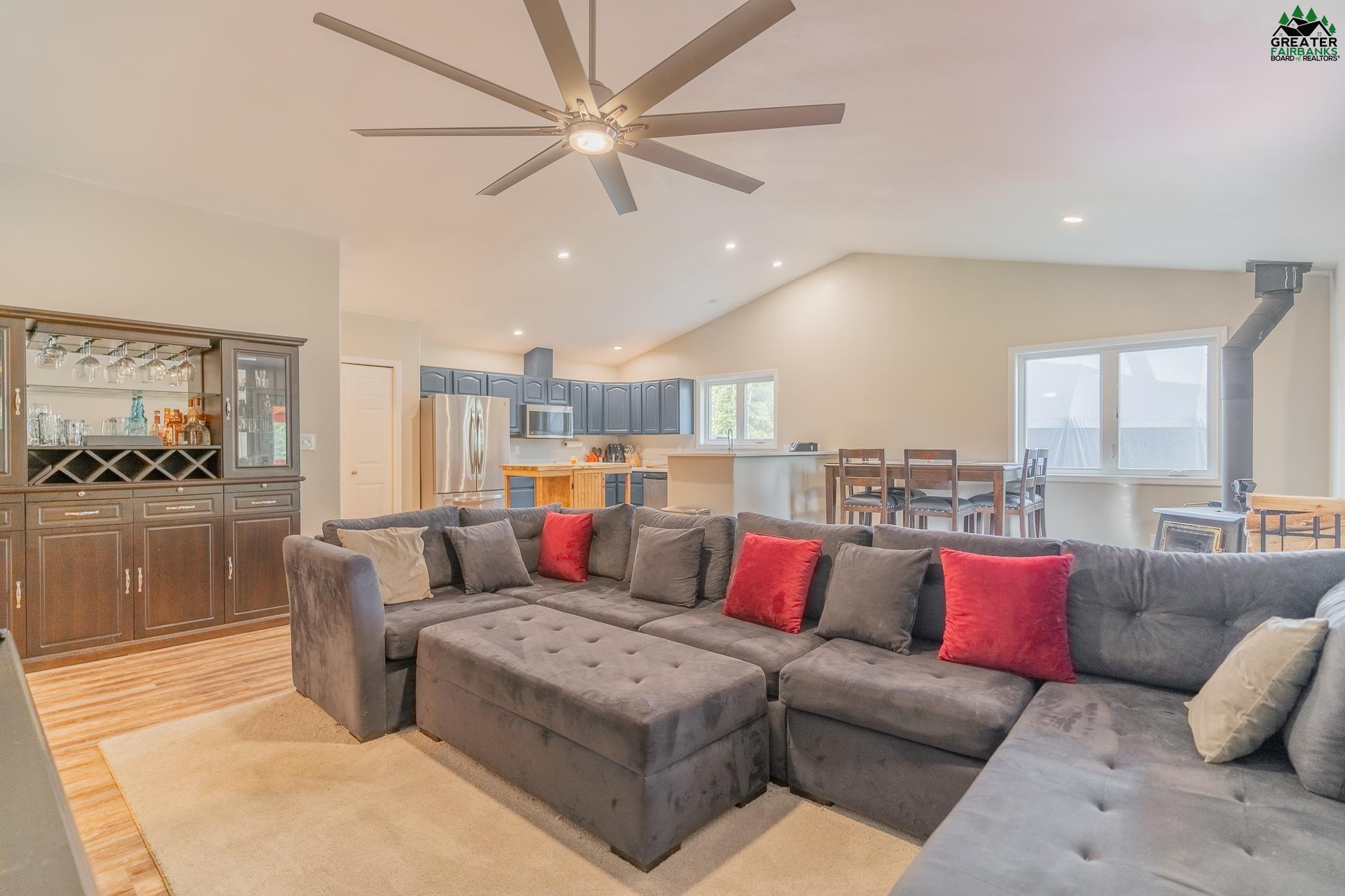 1211 MARSH LAUREL AVENUE