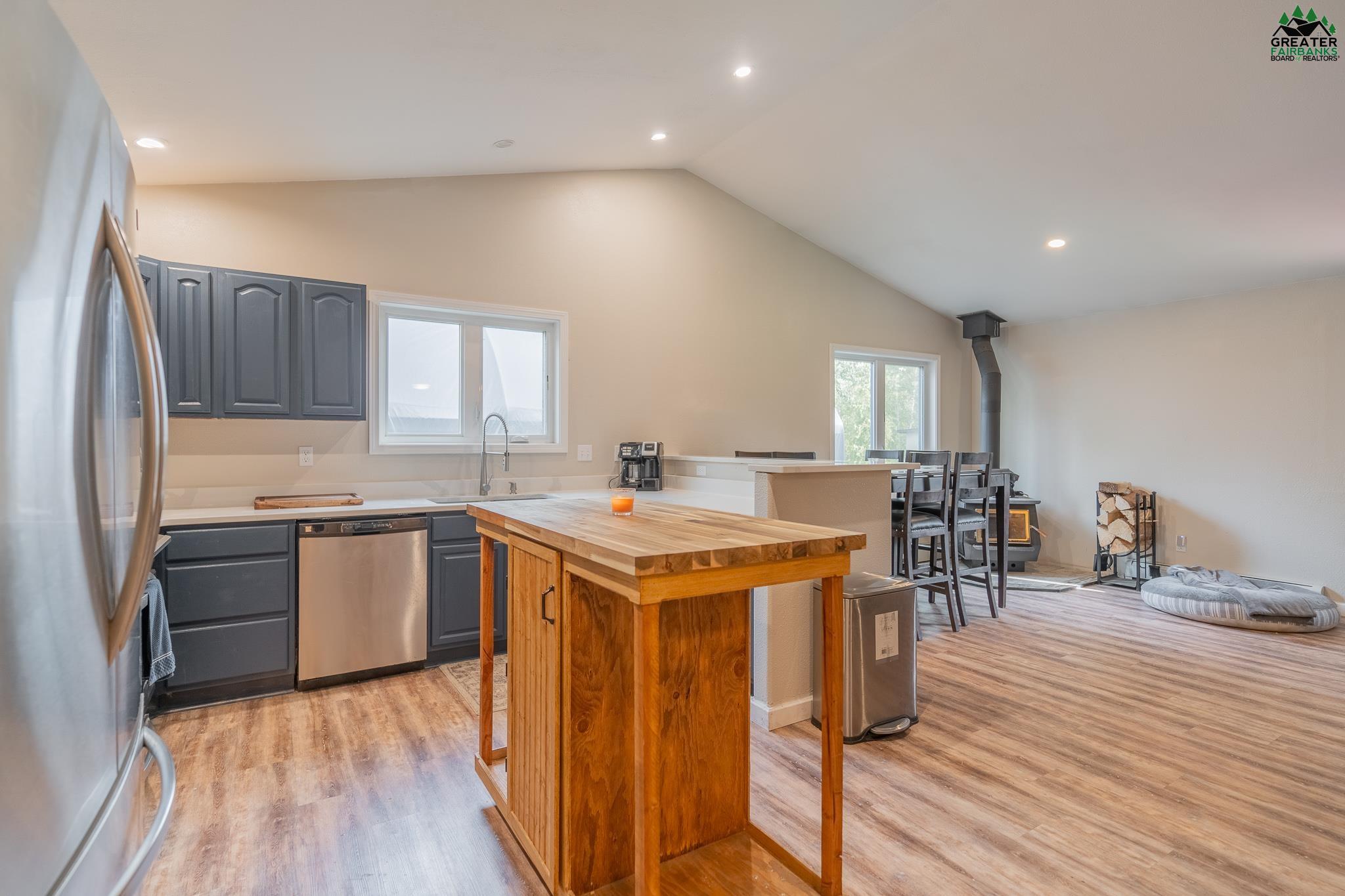 1211 MARSH LAUREL AVENUE