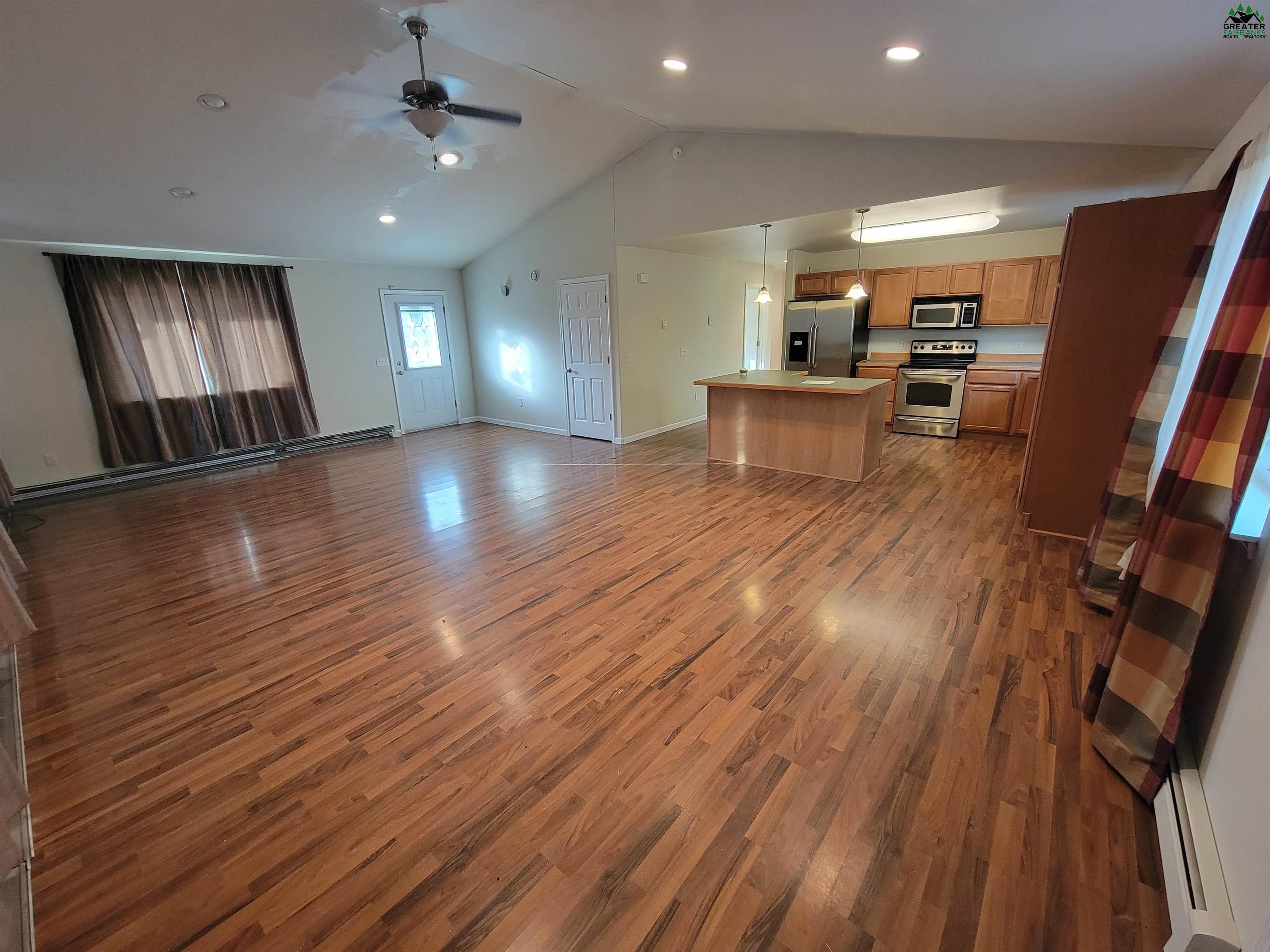 2230 BORDEAUX STREET