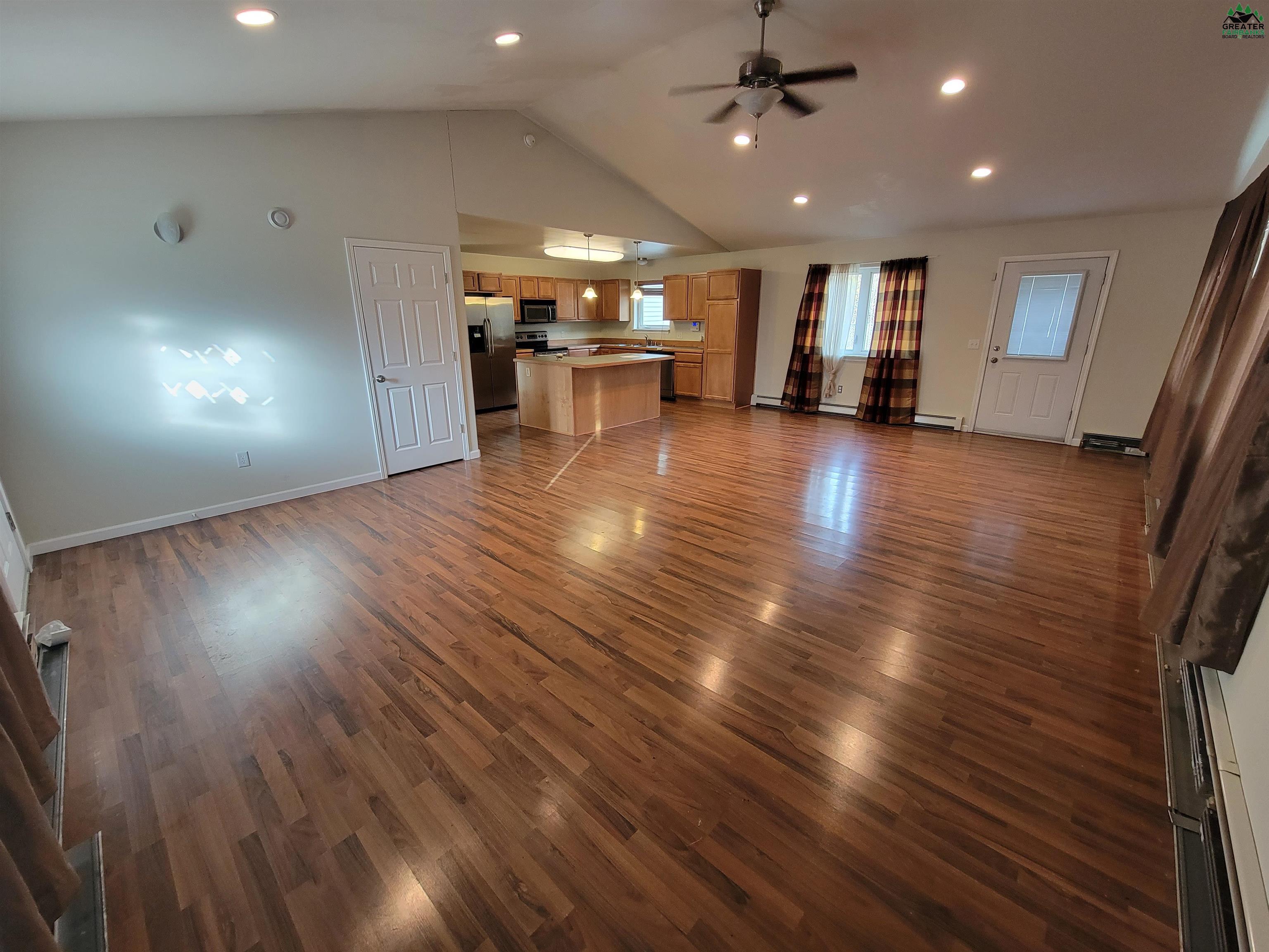 2230 BORDEAUX STREET