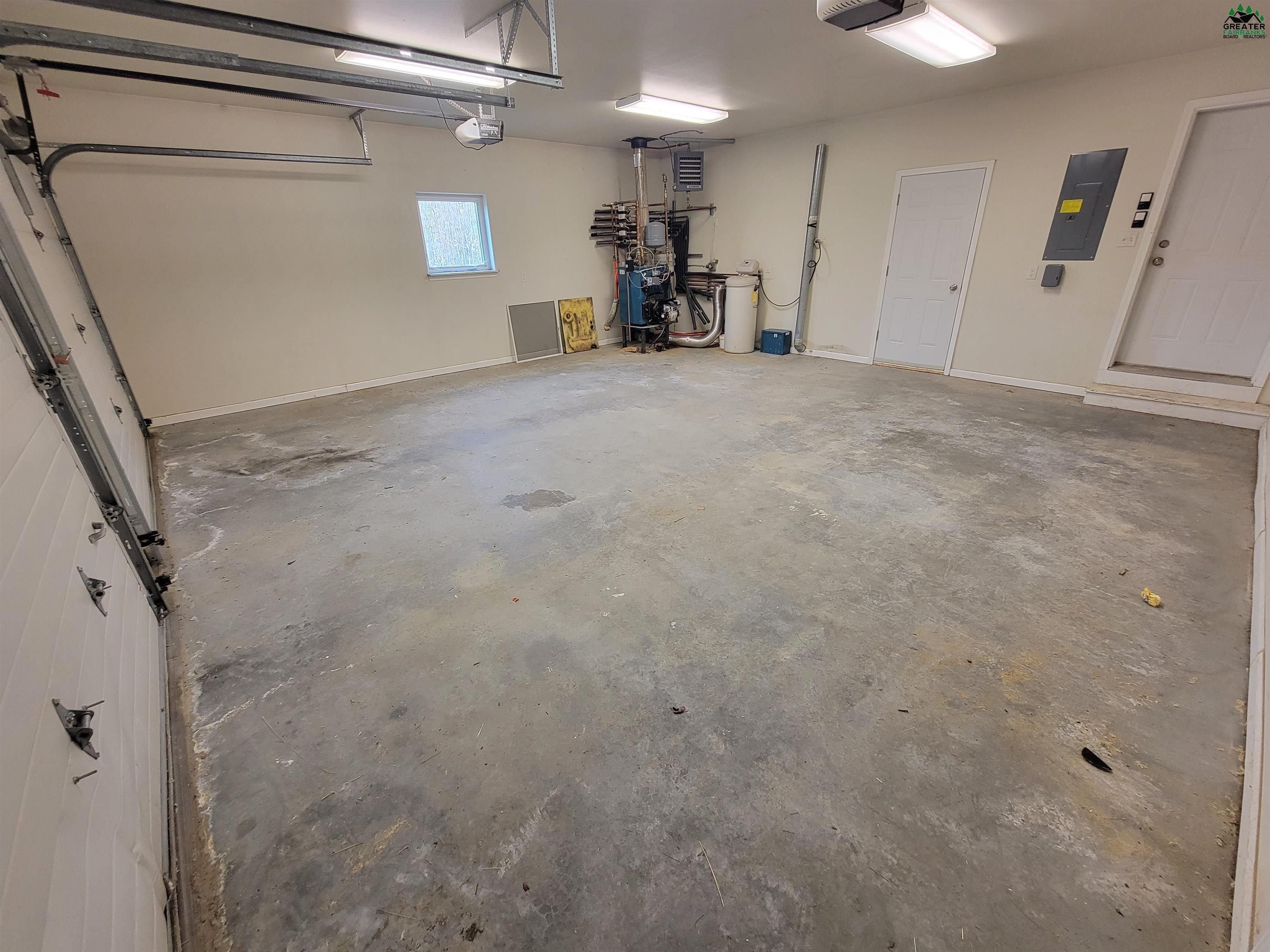 2230 BORDEAUX STREET