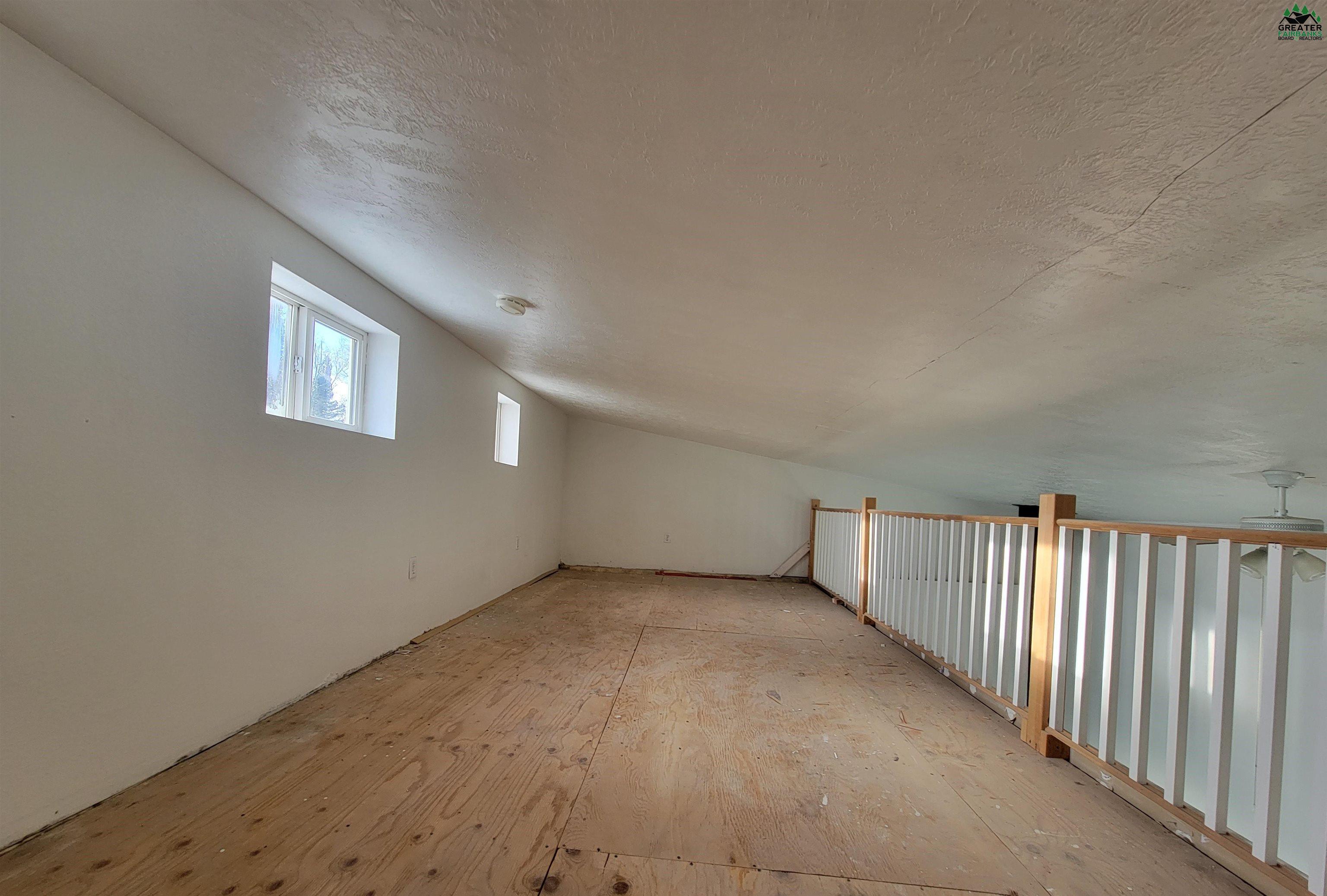 2134 YELLOW LEAF COURT